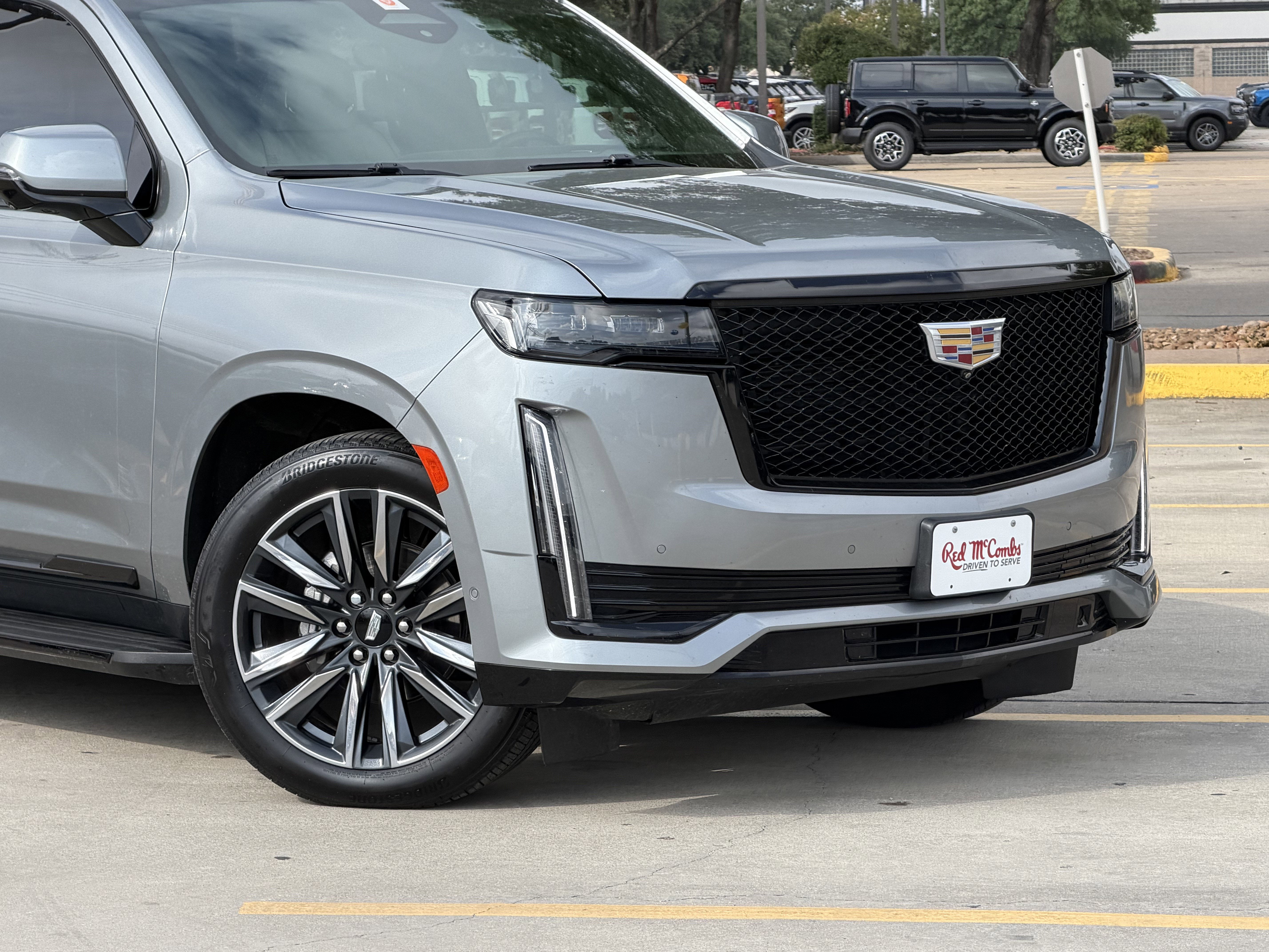 2023 Cadillac Escalade 4WD Sport