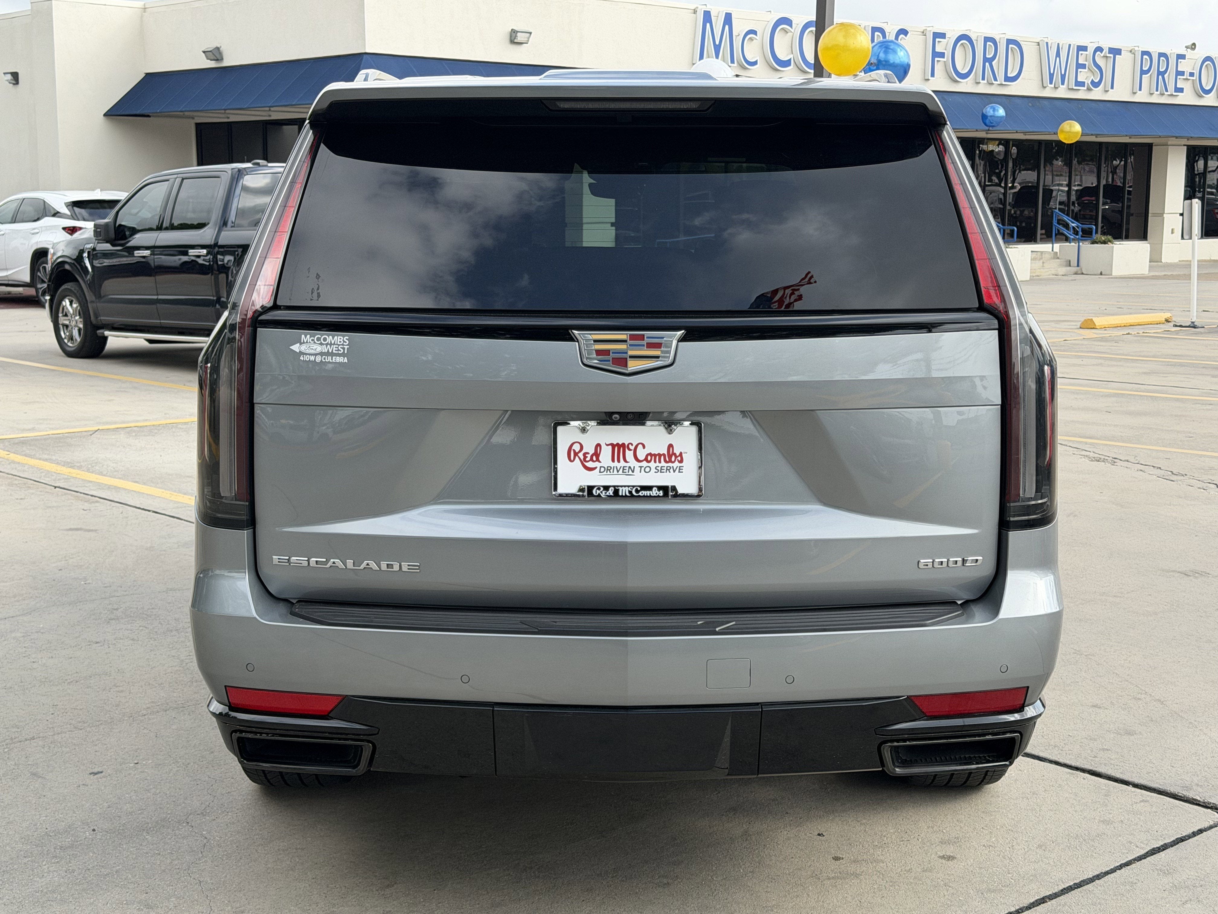 2023 Cadillac Escalade 4WD Sport