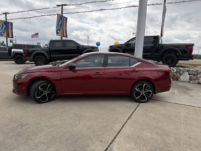 2024 Nissan Altima 2.5 SR