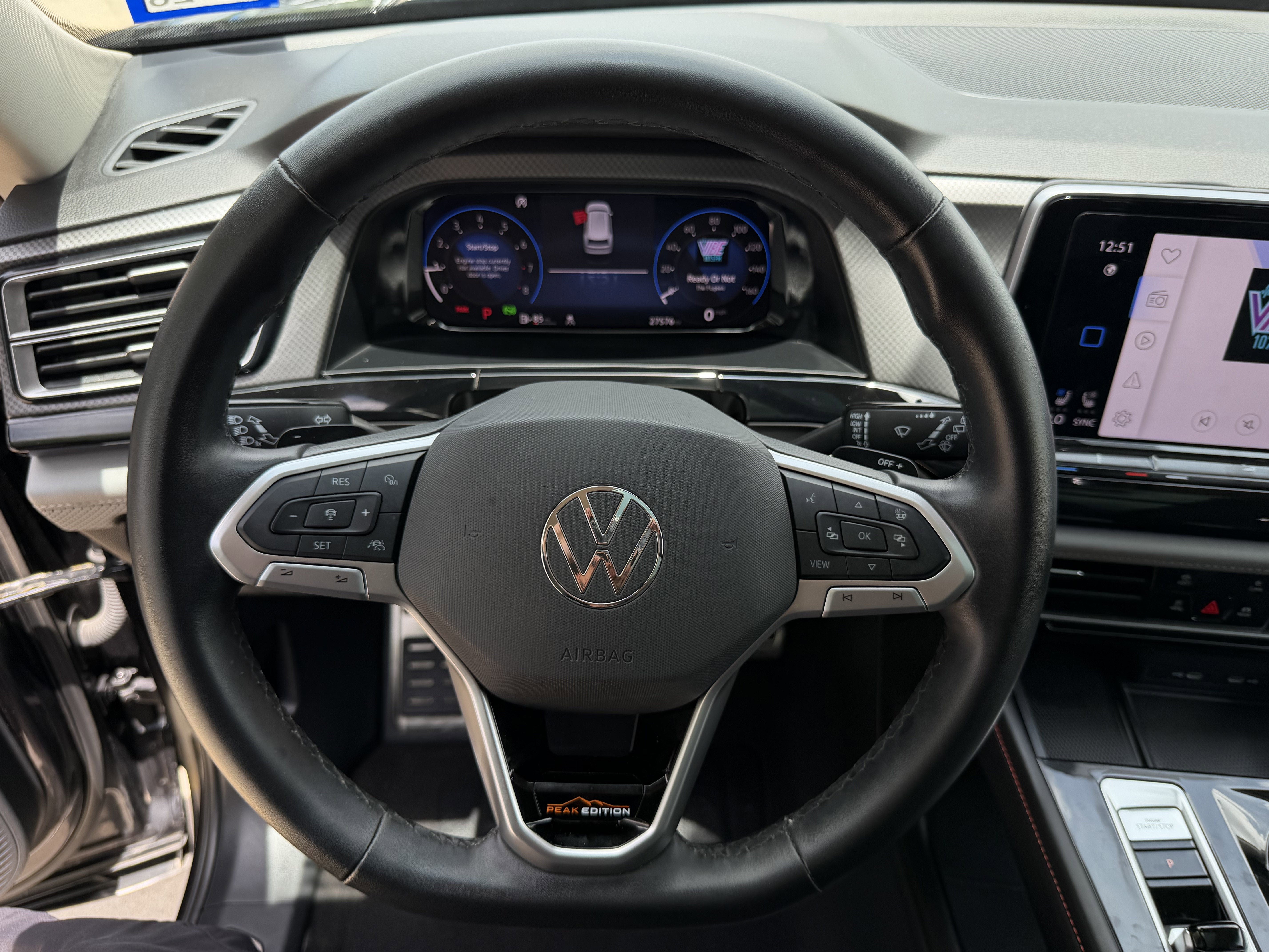 2024 Volkswagen Atlas 2.0T Peak Edition SE w/Technology