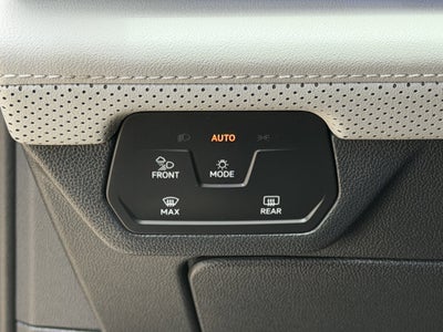 2024 Volkswagen Atlas 2.0T Peak Edition SE w/Technology