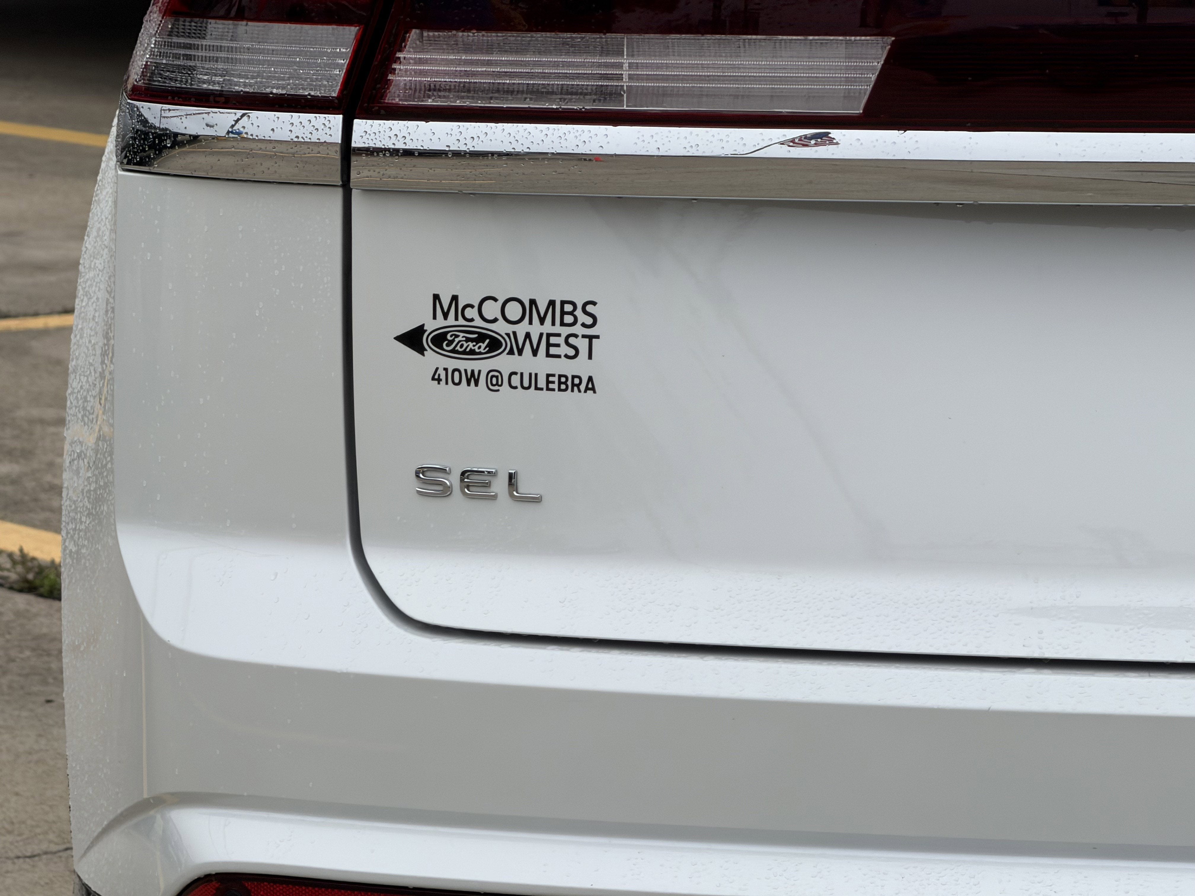 2024 Volkswagen Atlas Cross Sport 2.0T SEL Premium R-Line