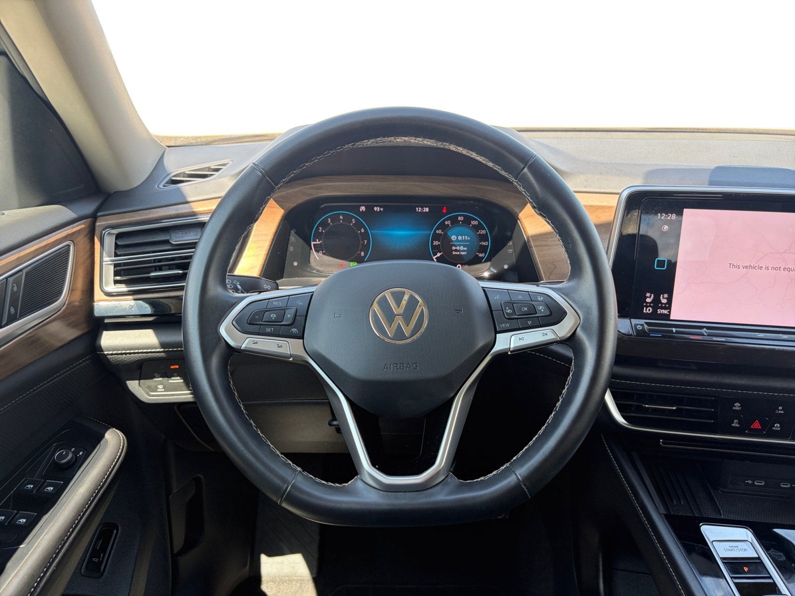 2025 Volkswagen Atlas 2.0T SE