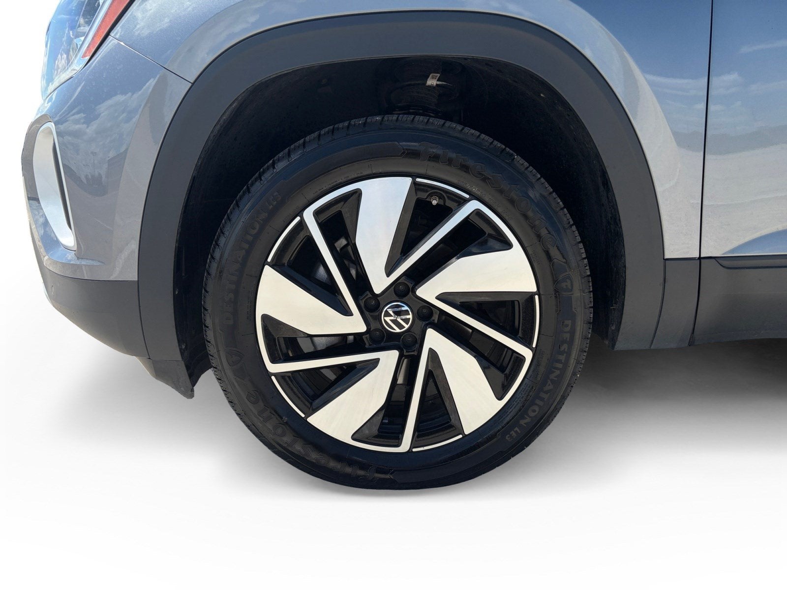 2025 Volkswagen Atlas 2.0T SE