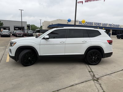 2024 Volkswagen Atlas 2.0T SE w/ Technology