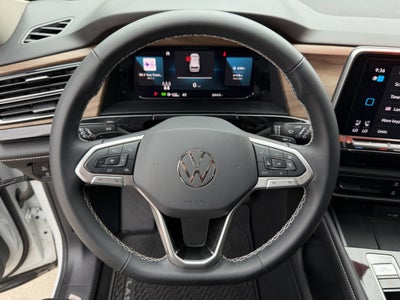 2024 Volkswagen Atlas 2.0T SE w/ Technology