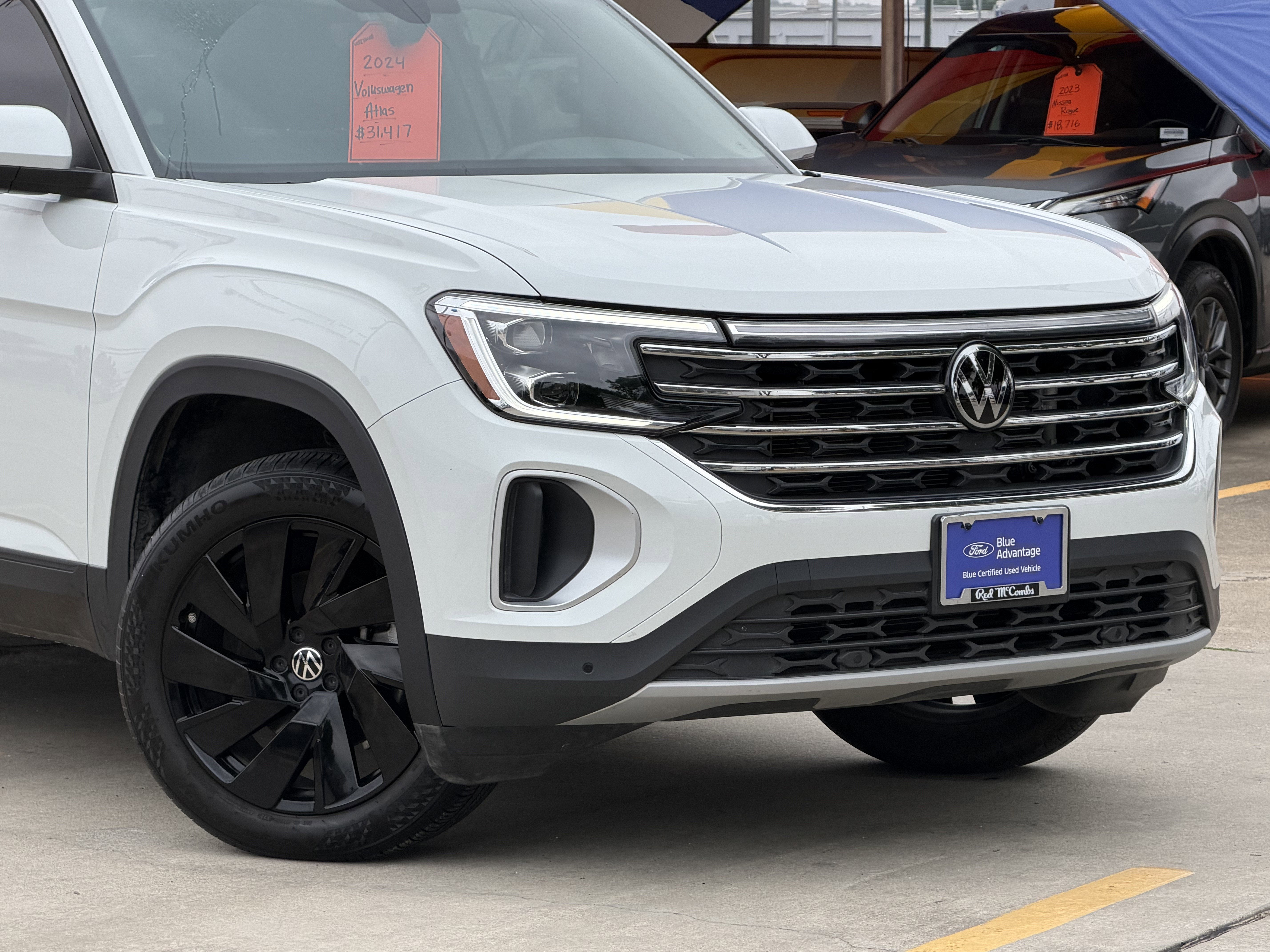 2024 Volkswagen Atlas 2.0T SE w/ Technology