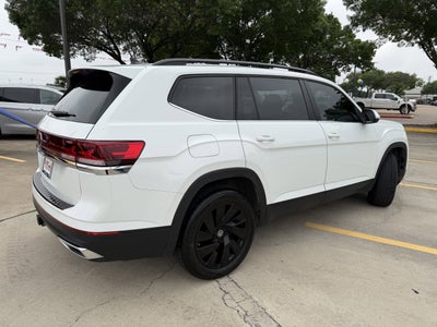 2024 Volkswagen Atlas 2.0T SE w/ Technology