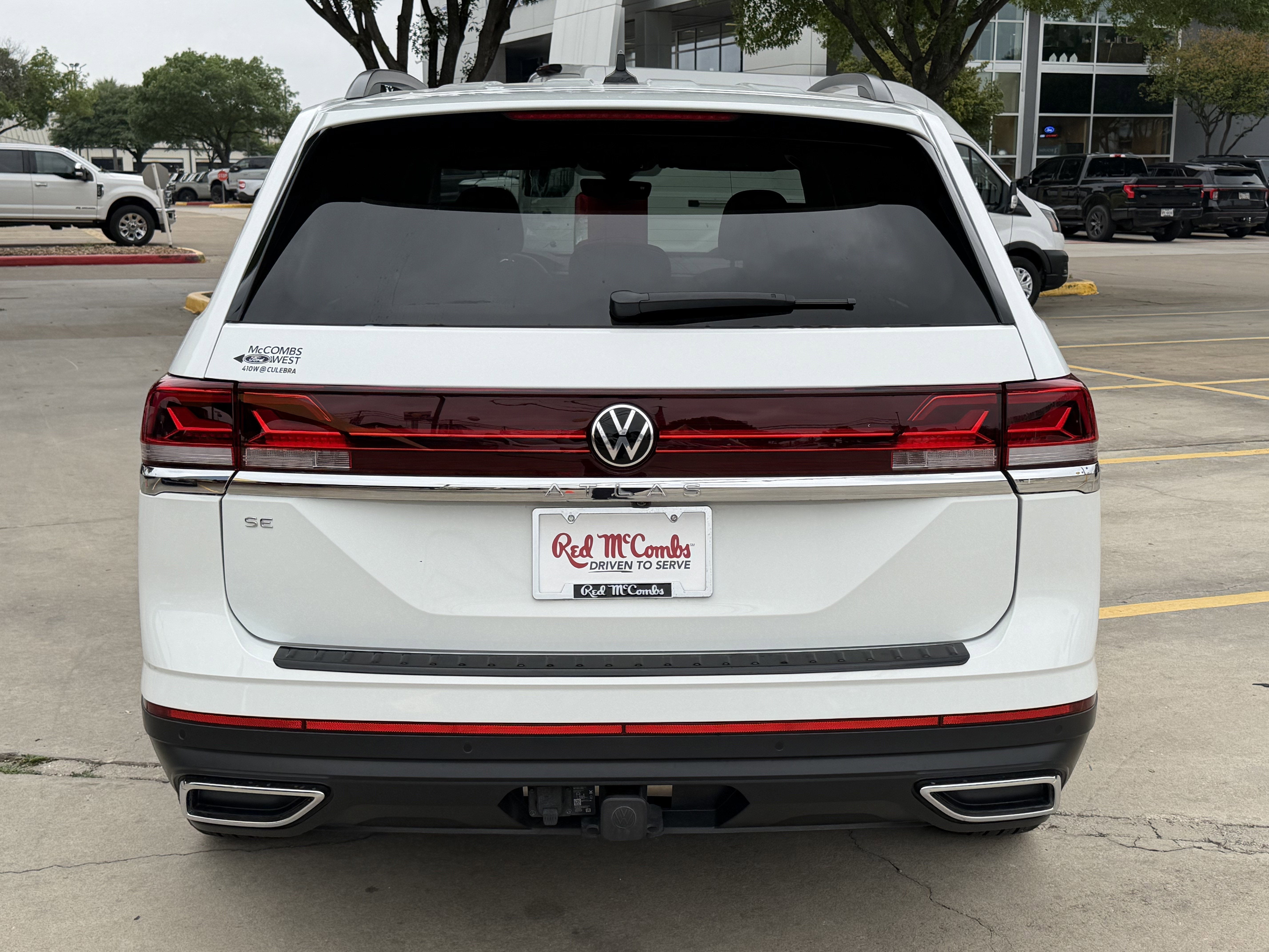 2024 Volkswagen Atlas 2.0T SE w/ Technology