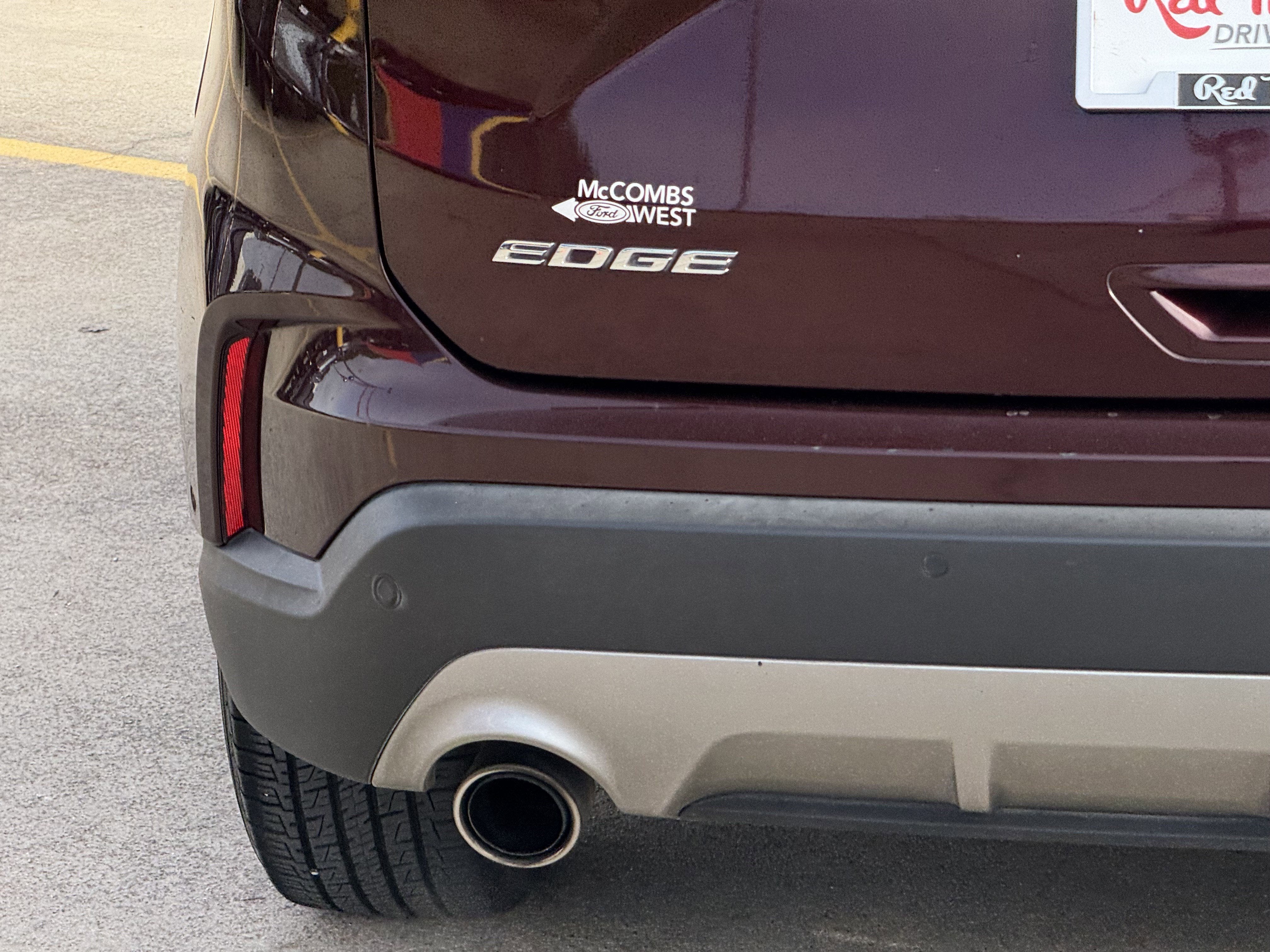 2020 Ford Edge Titanium