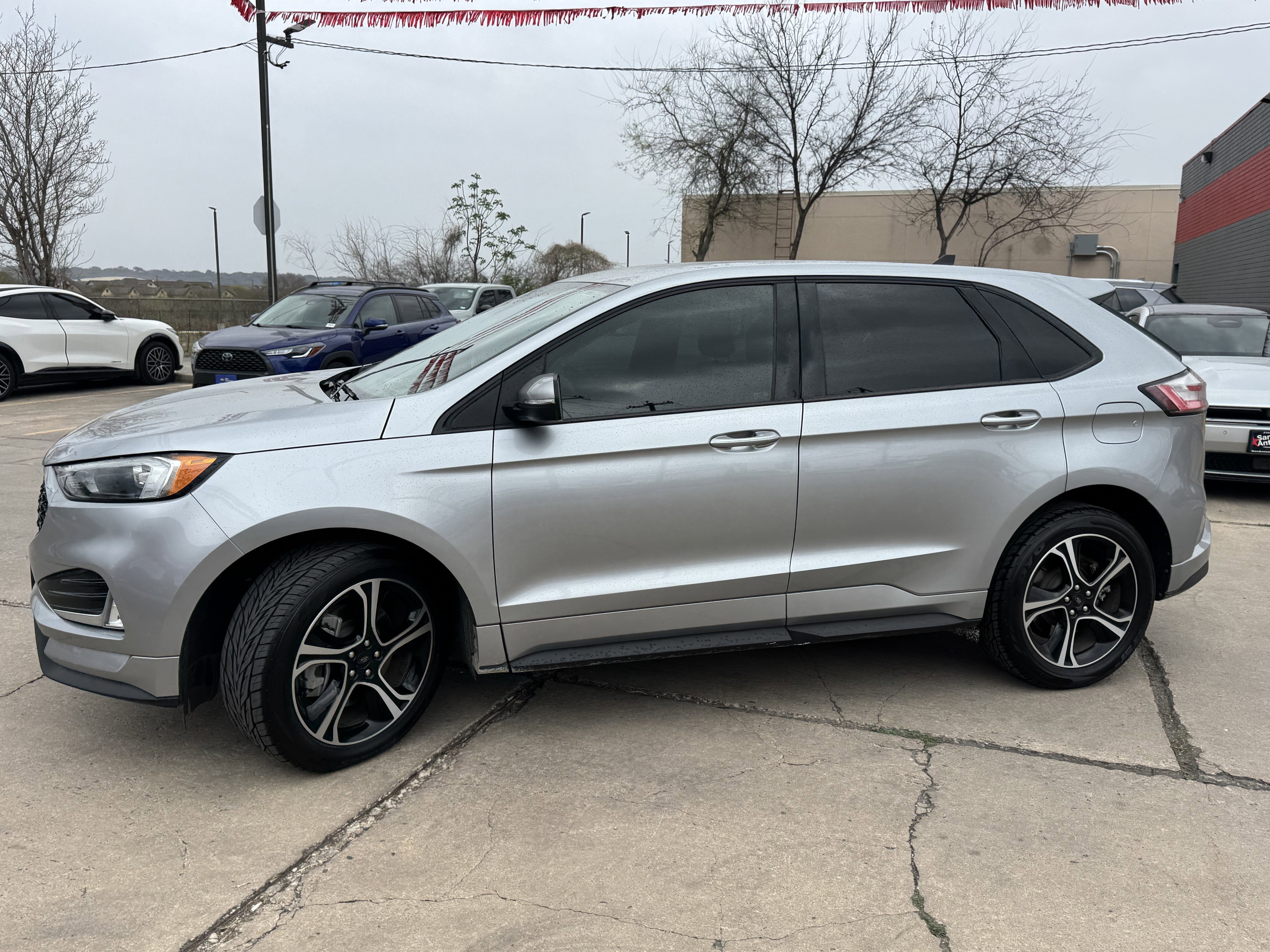 2022 Ford Edge ST