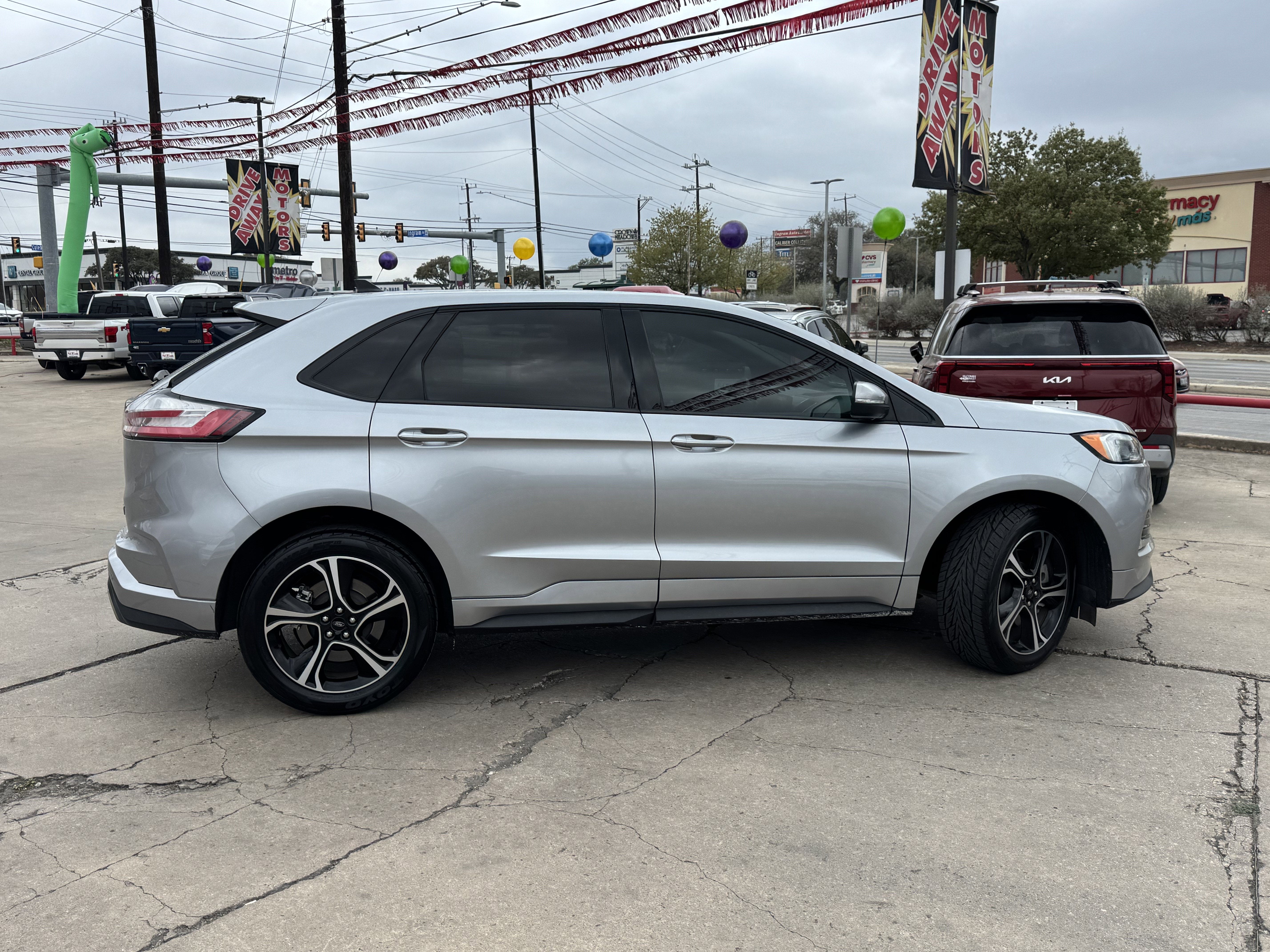 2022 Ford Edge ST