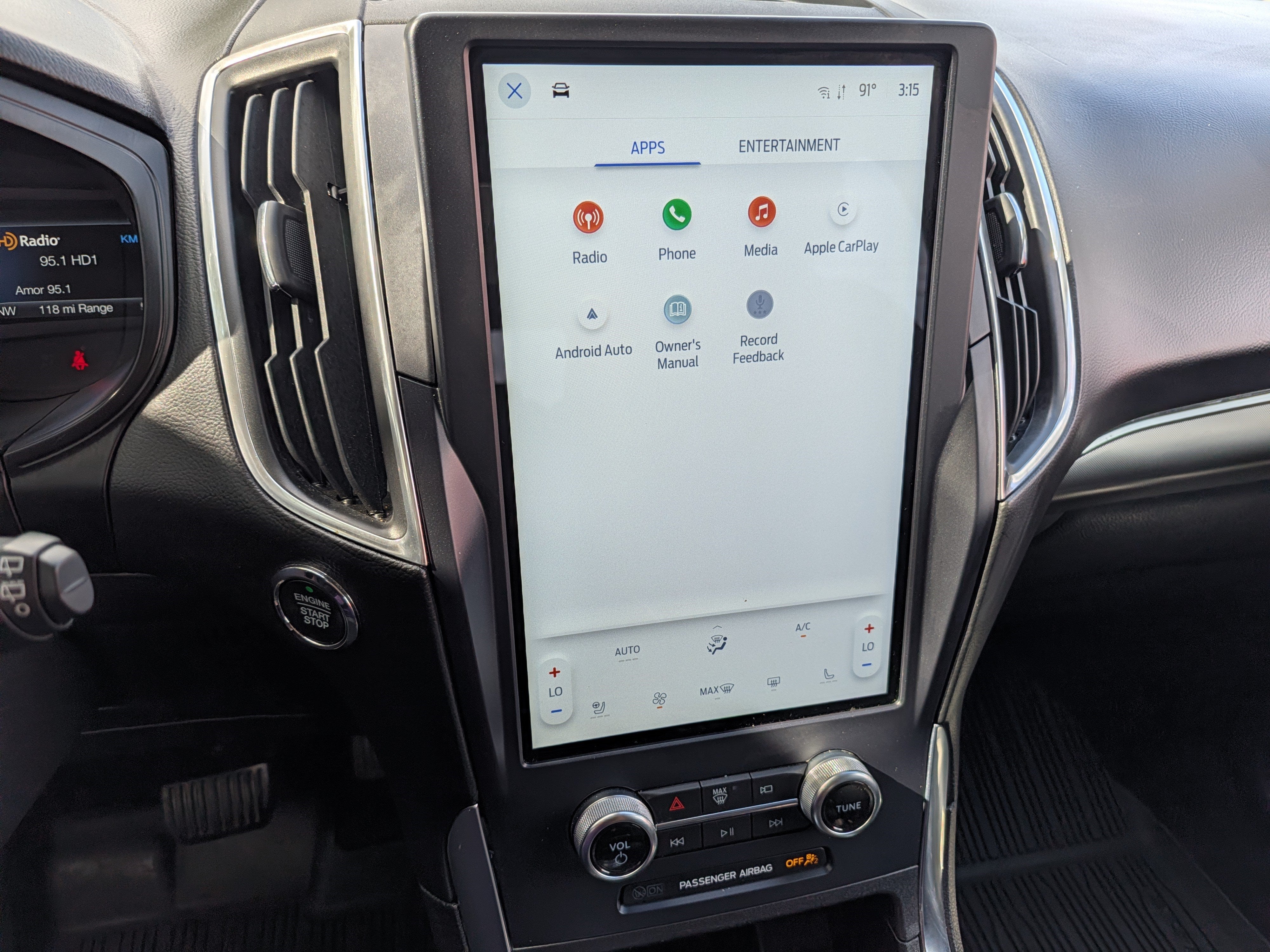 2023 Ford Edge Titanium