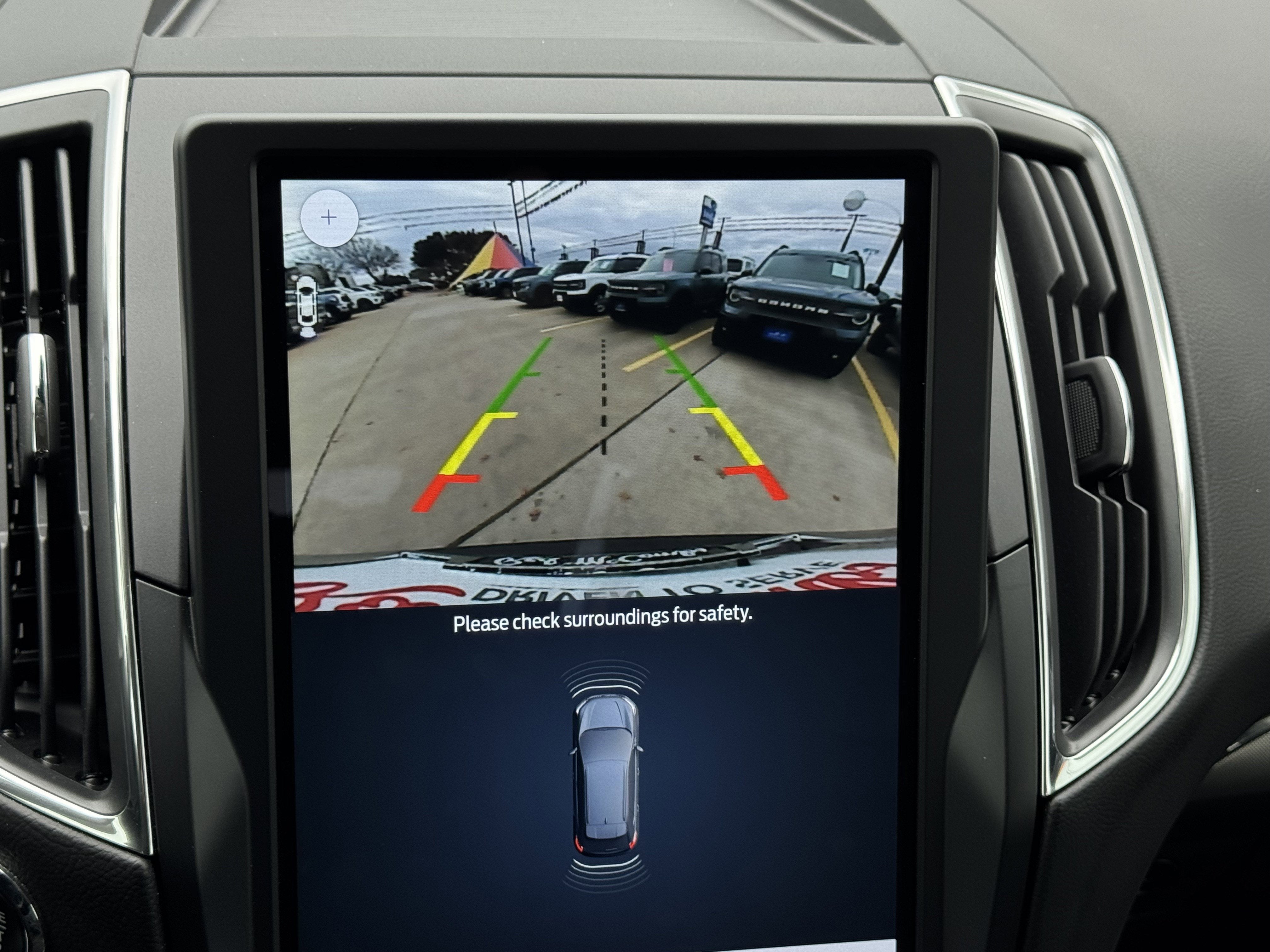 2022 Ford Edge Titanium