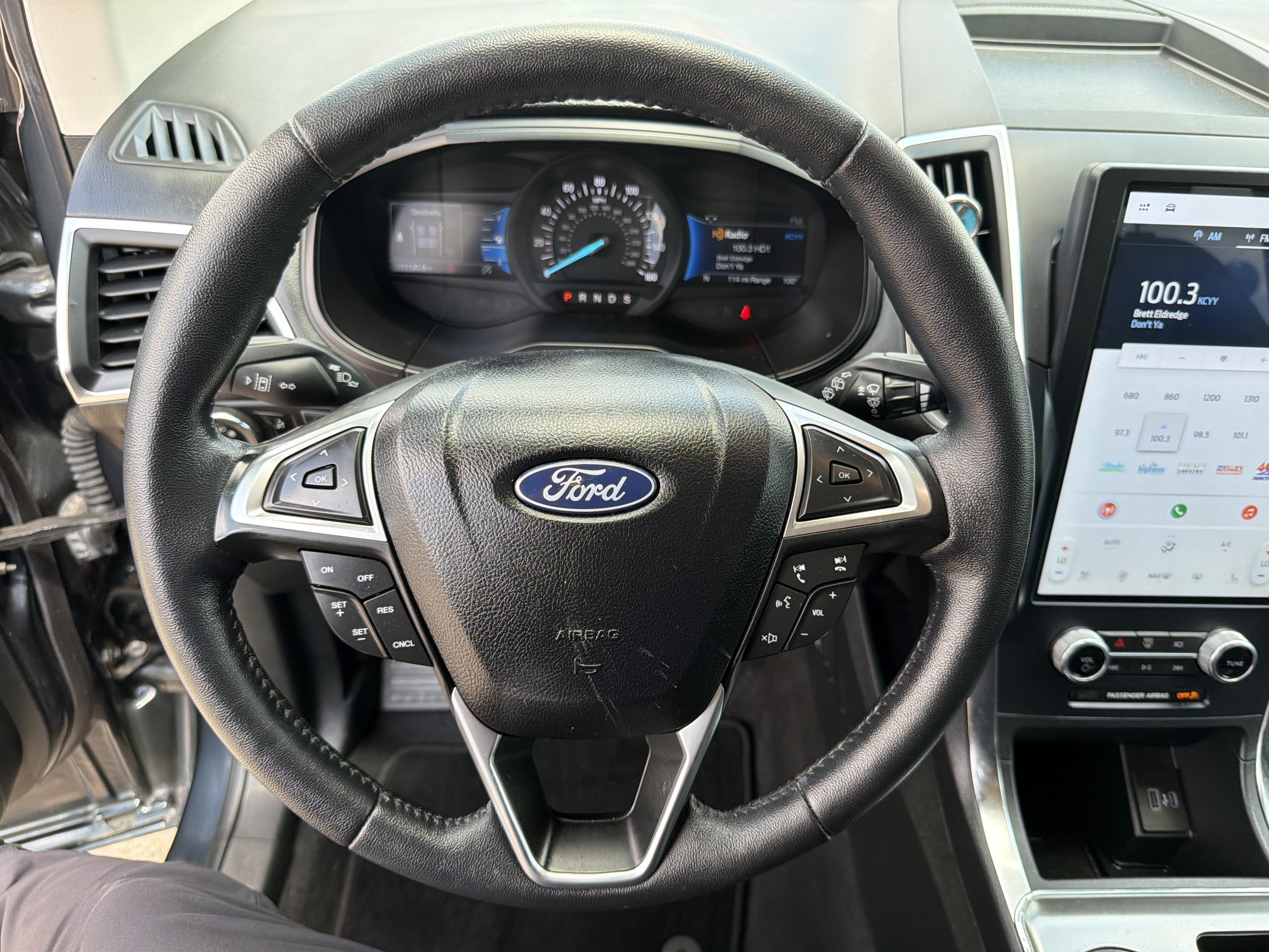2024 Ford Edge Titanium