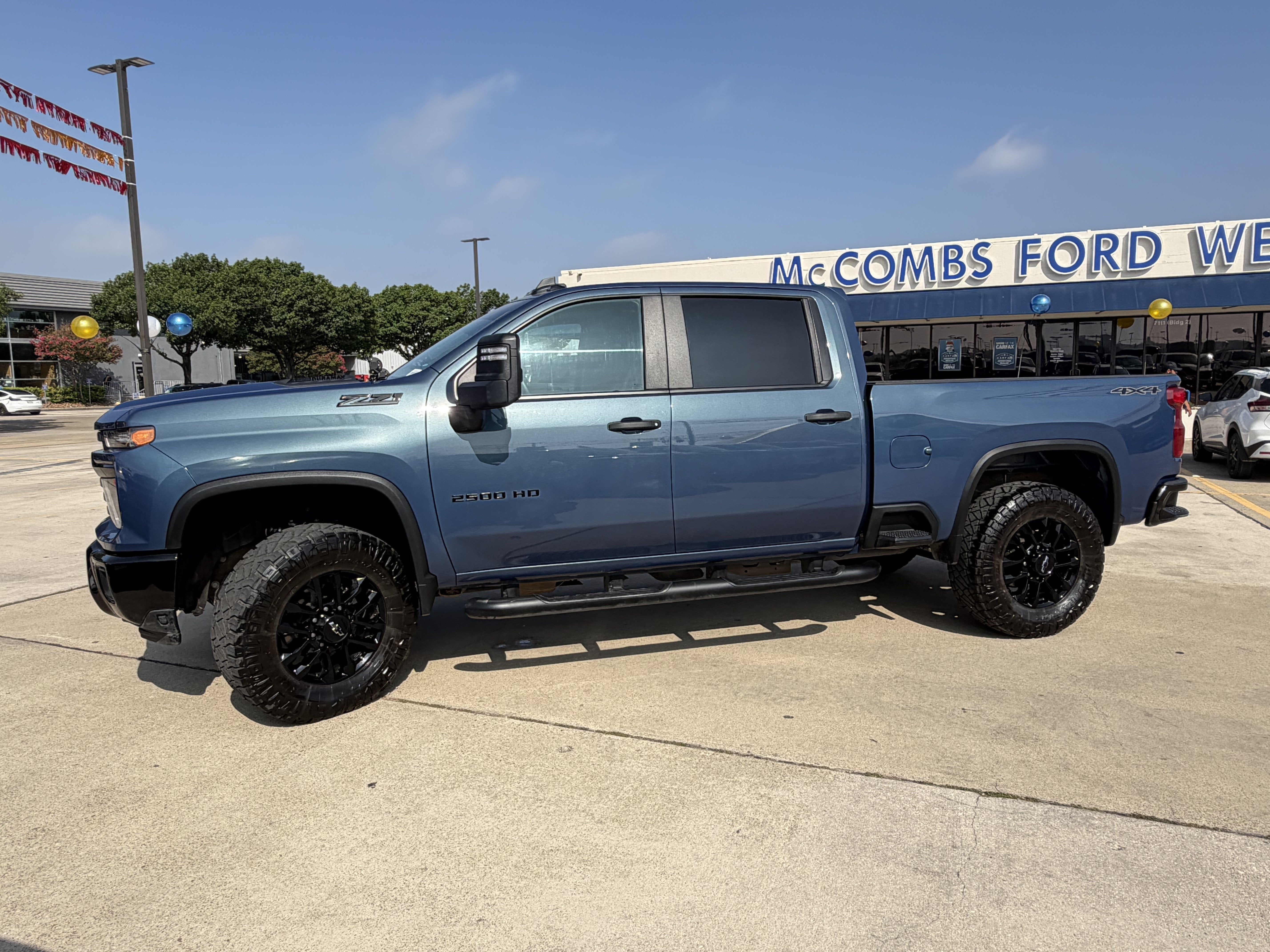 2025 Chevrolet Silverado 2500HD Custom