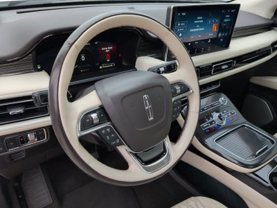 2022 Lincoln Nautilus Black Label