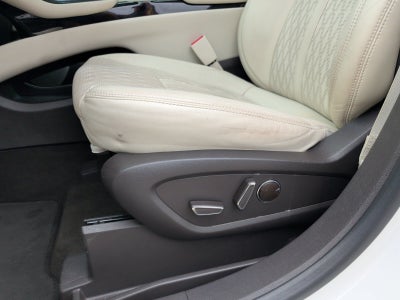 2022 Lincoln Nautilus Black Label
