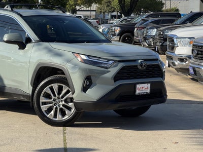 2023 Toyota RAV4 XLE Premium