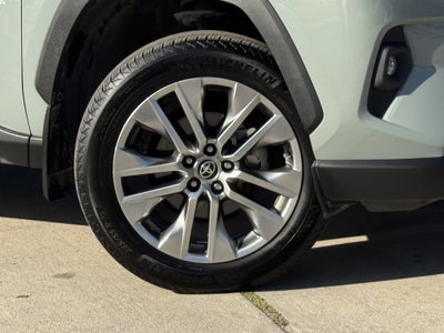 2023 Toyota RAV4 XLE Premium