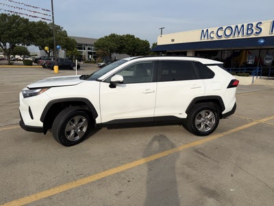 2025 Toyota RAV4 Hybrid XLE
