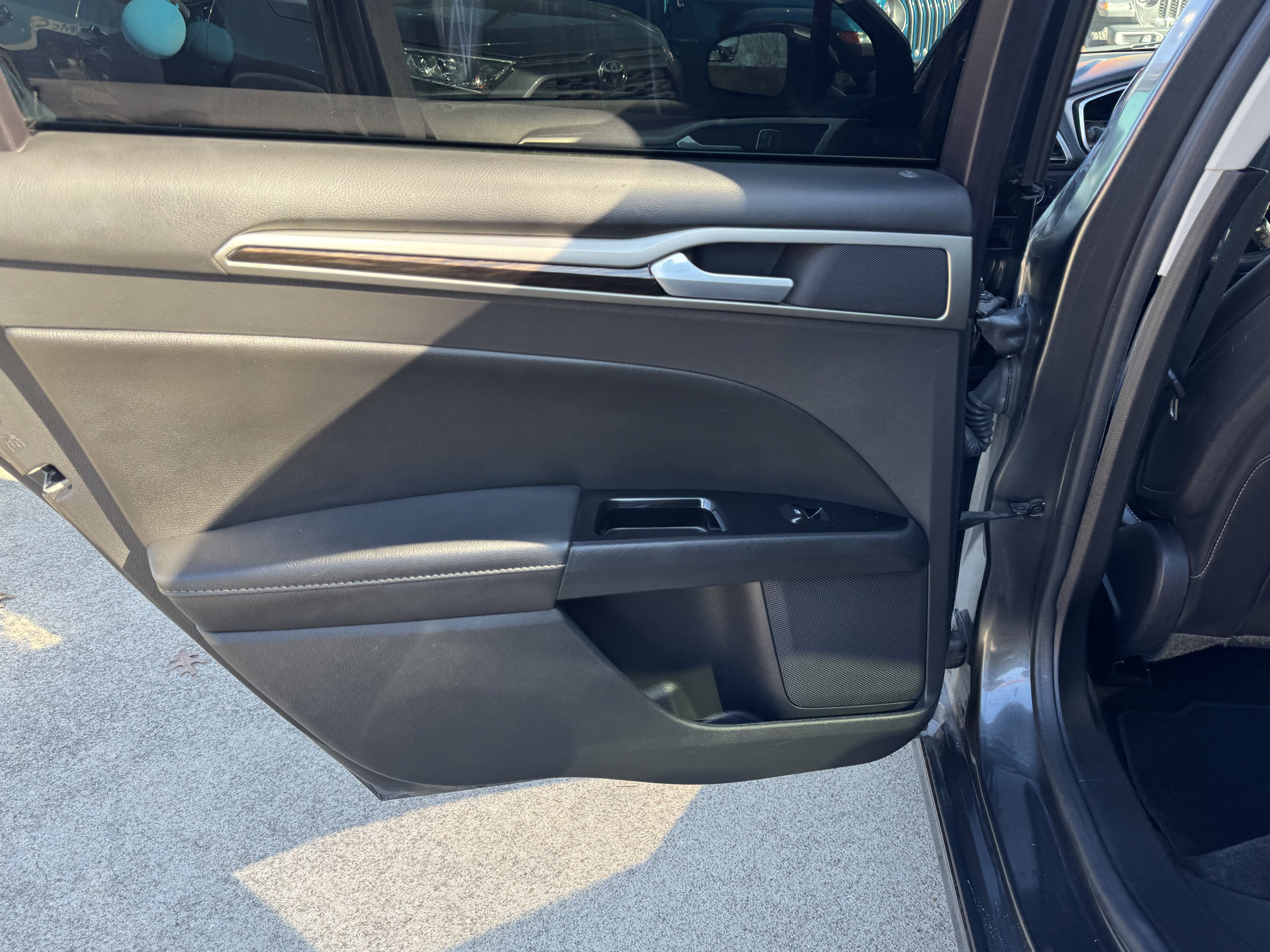 2015 Ford Fusion Energi SE Luxury