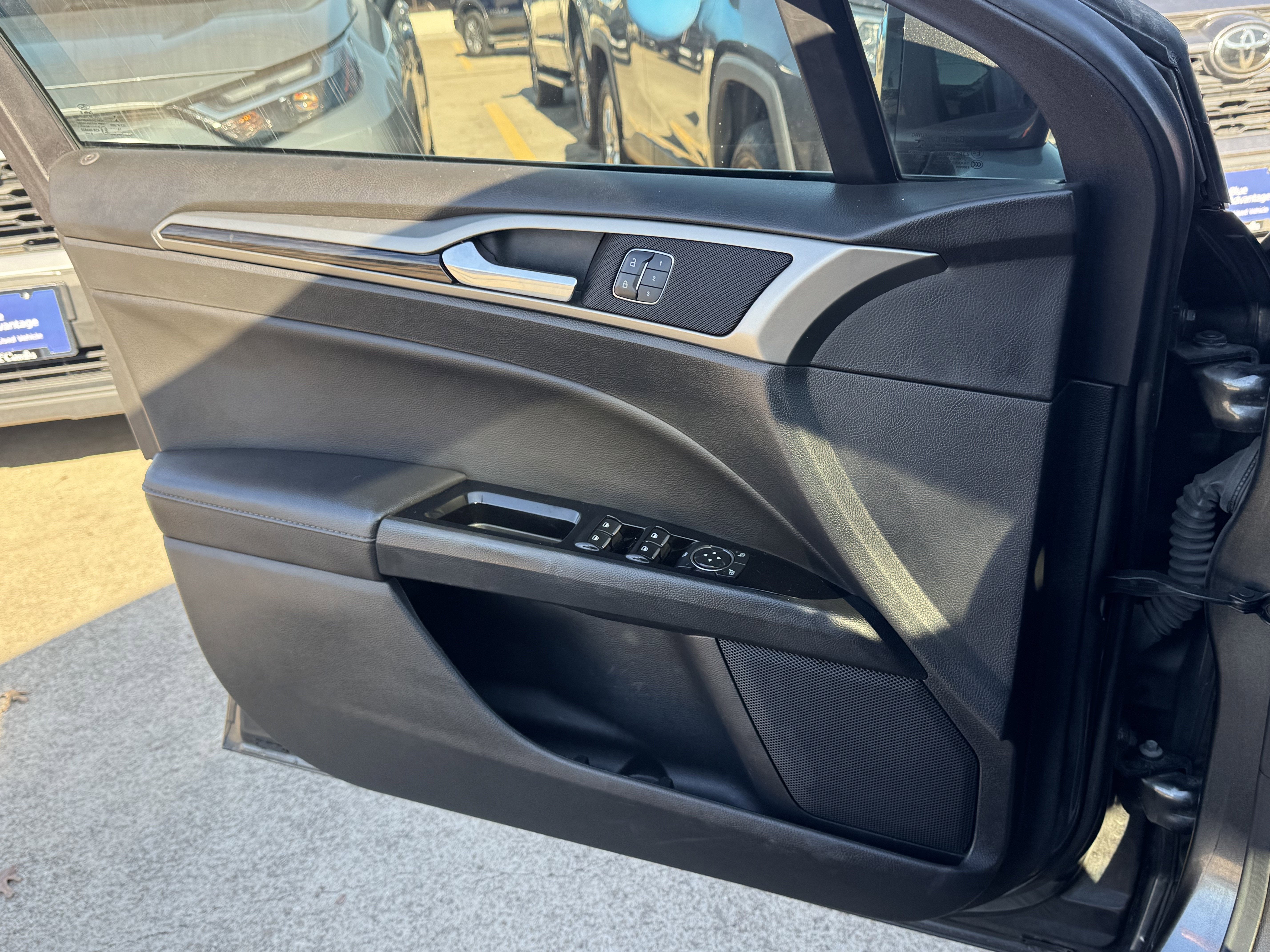 2015 Ford Fusion Energi SE Luxury