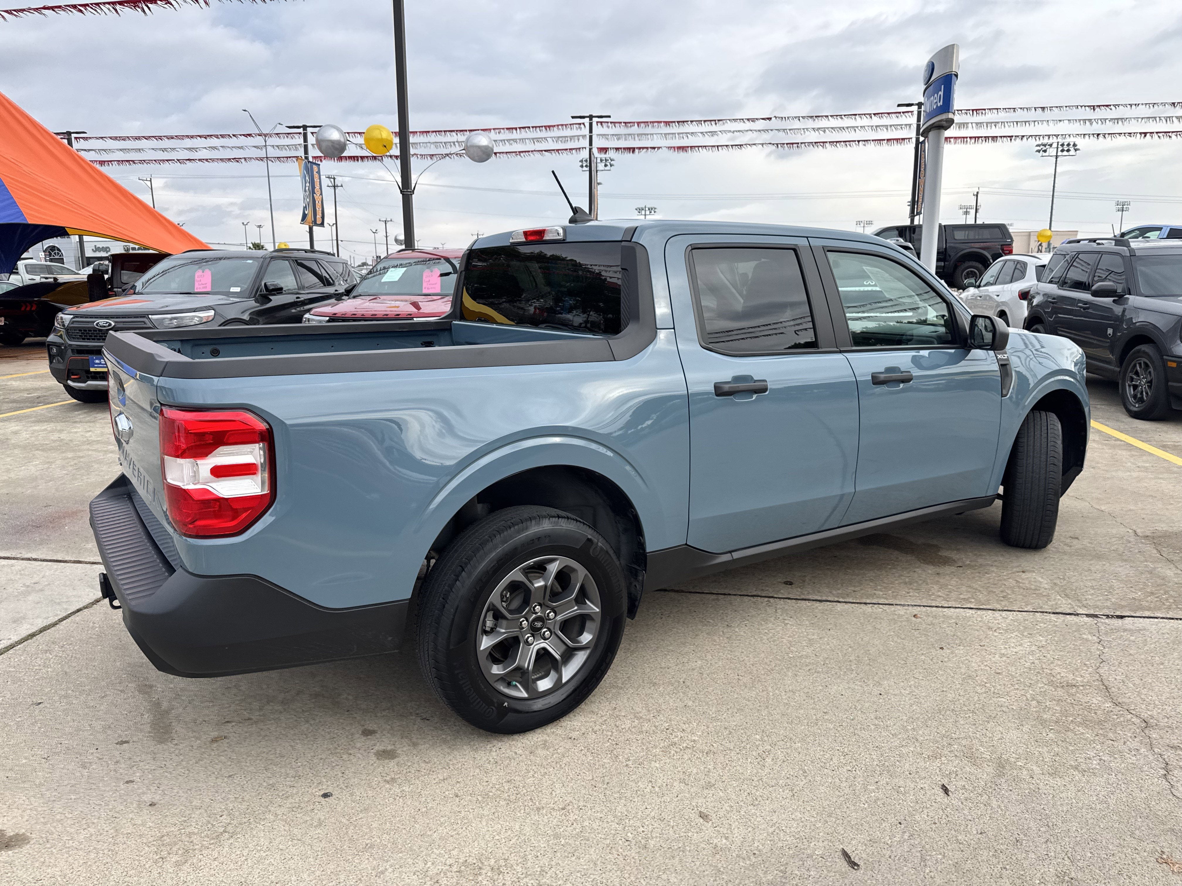 2023 Ford Maverick XLT
