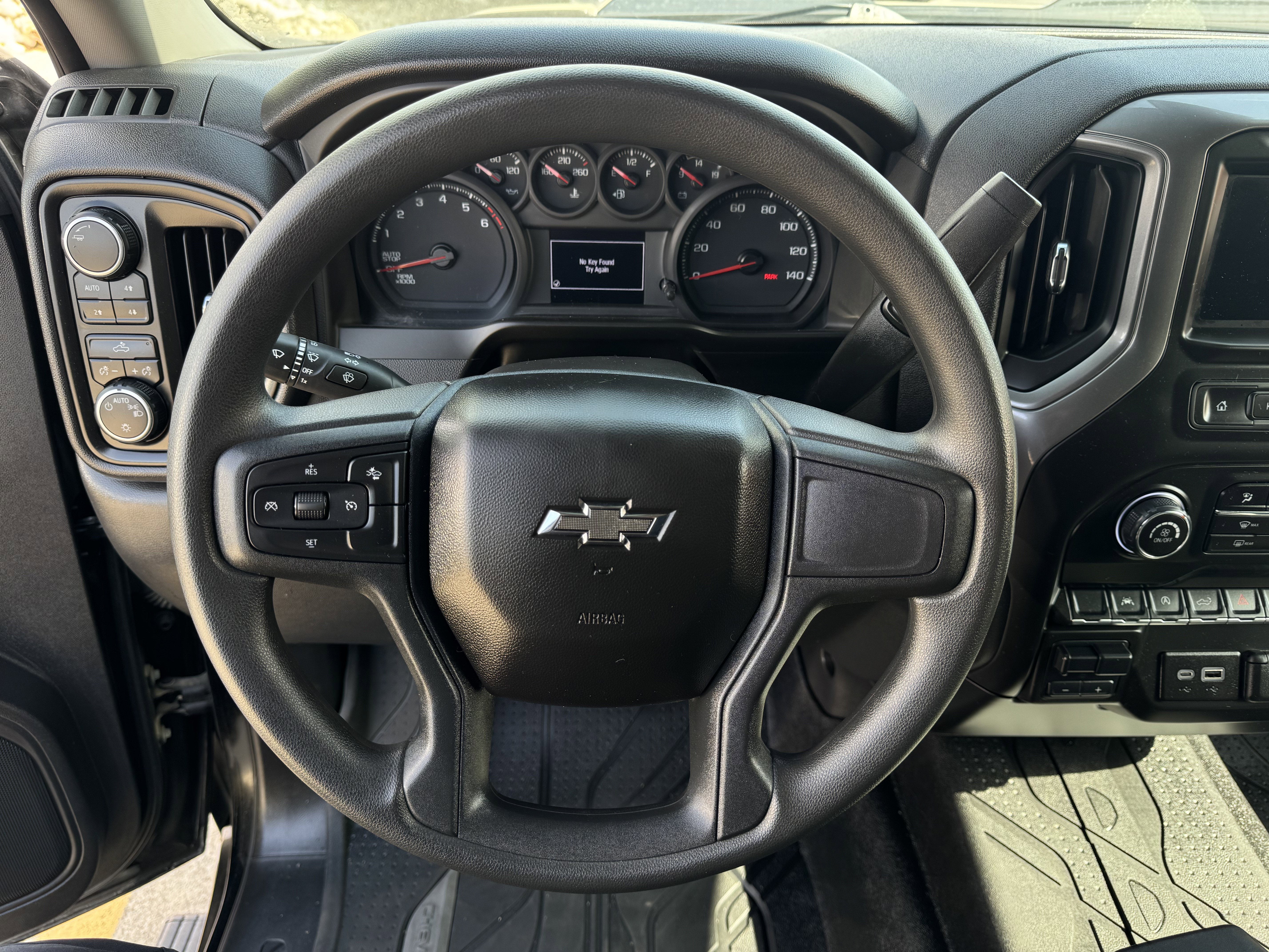 2025 Chevrolet Silverado 1500 Custom Trail Boss