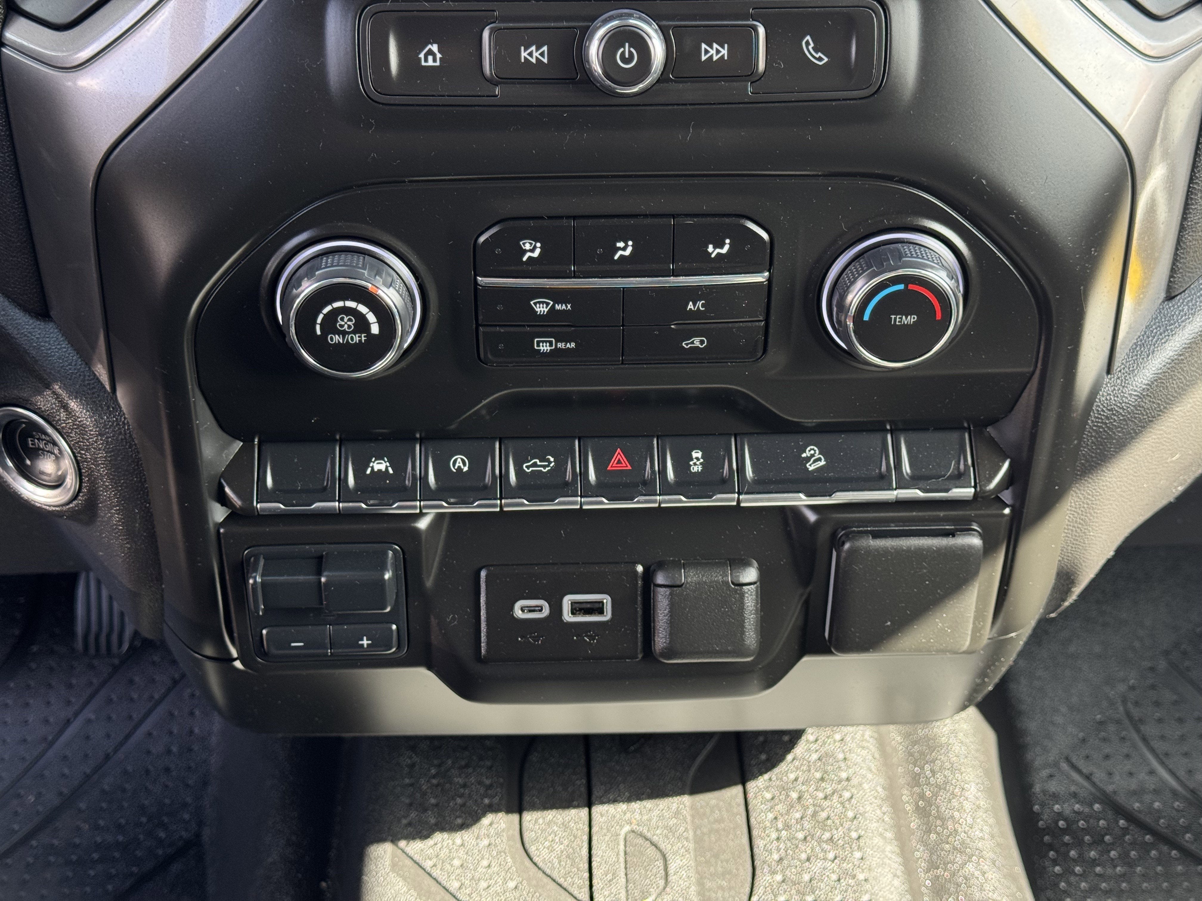 2025 Chevrolet Silverado 1500 Custom Trail Boss