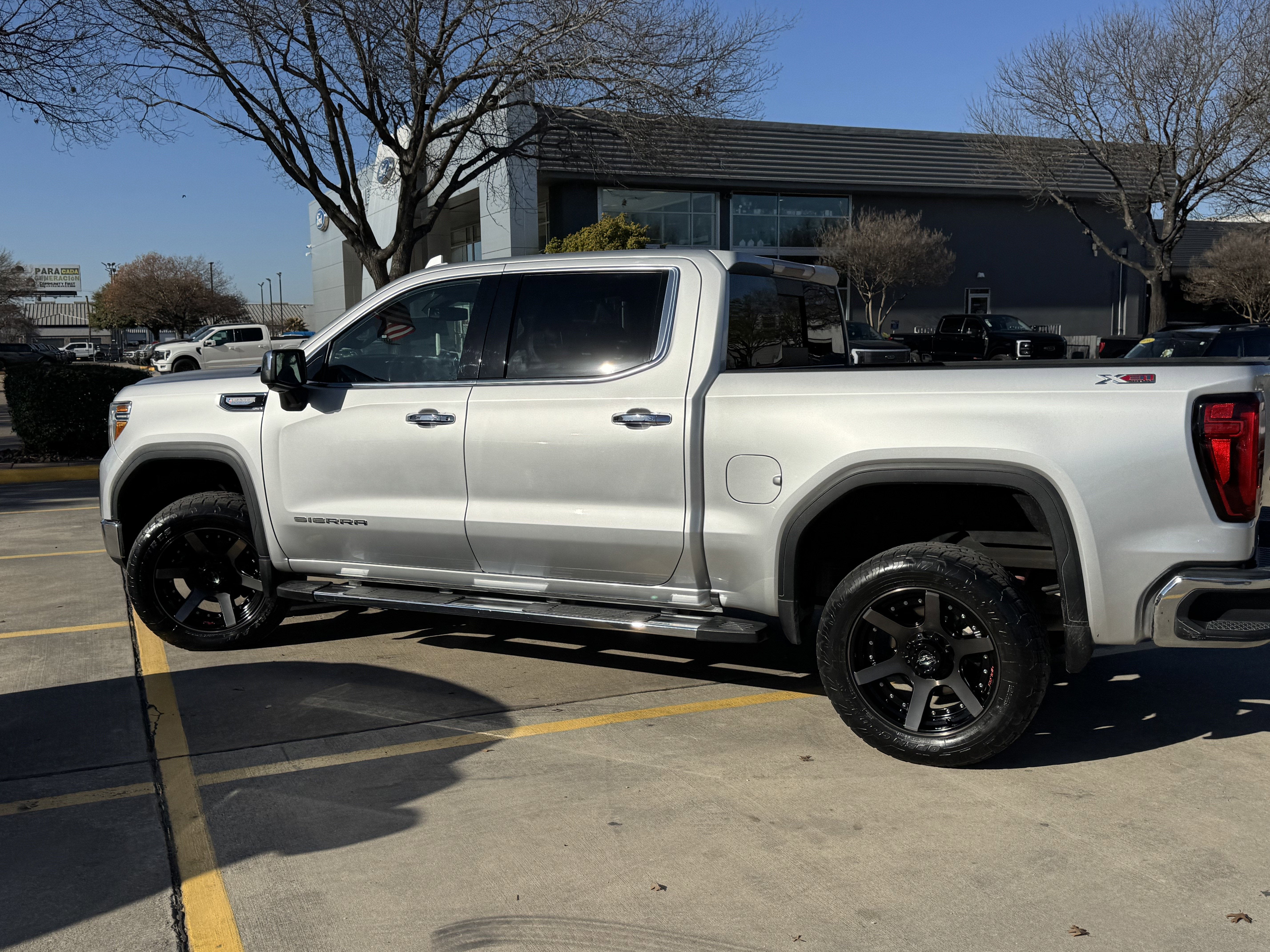 2019 GMC Sierra 1500 SLT