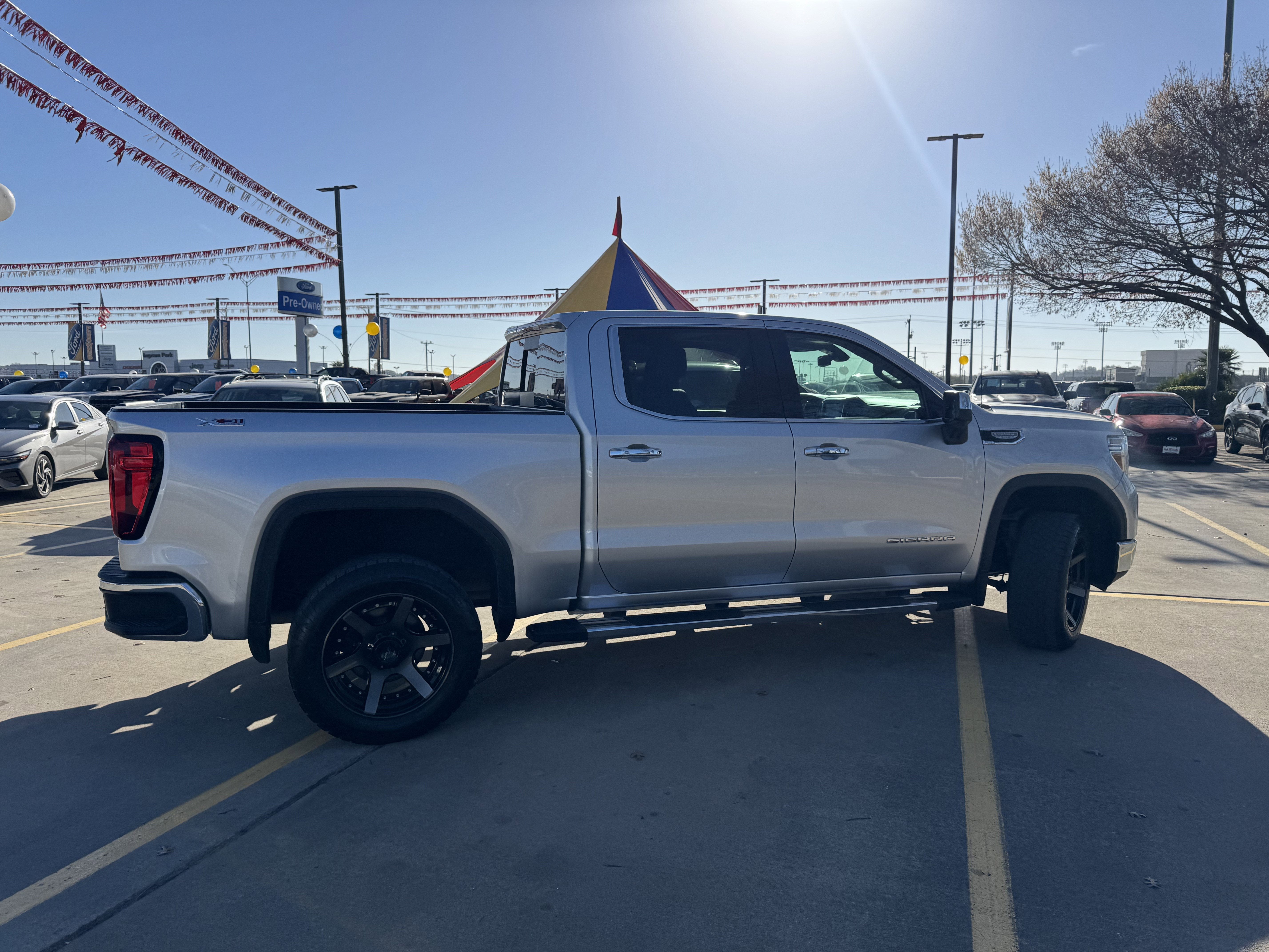 2019 GMC Sierra 1500 SLT