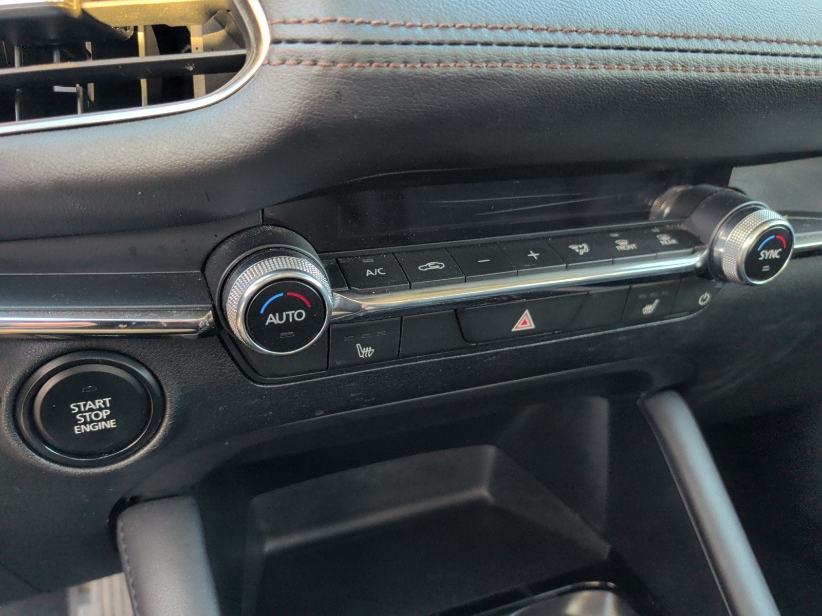 2025 Mazda MAZDA3 Preferred