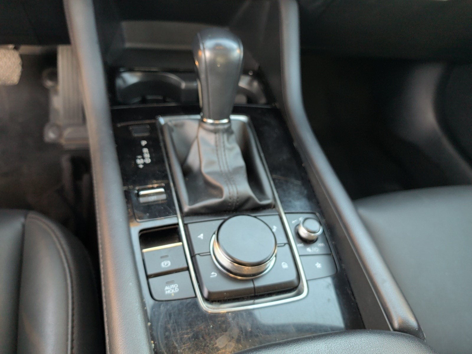 2025 Mazda MAZDA3 Preferred