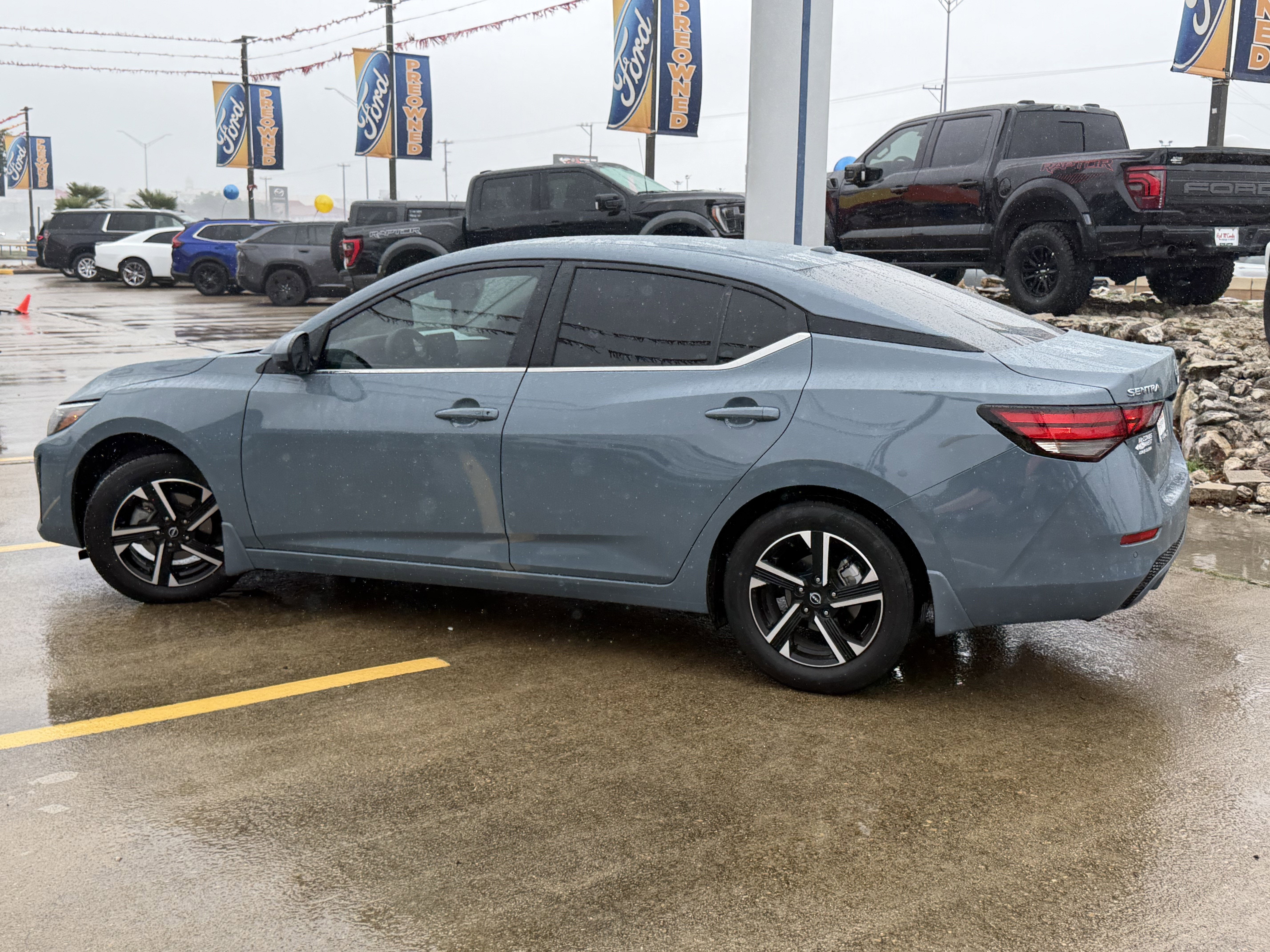 2024 Nissan Sentra SV