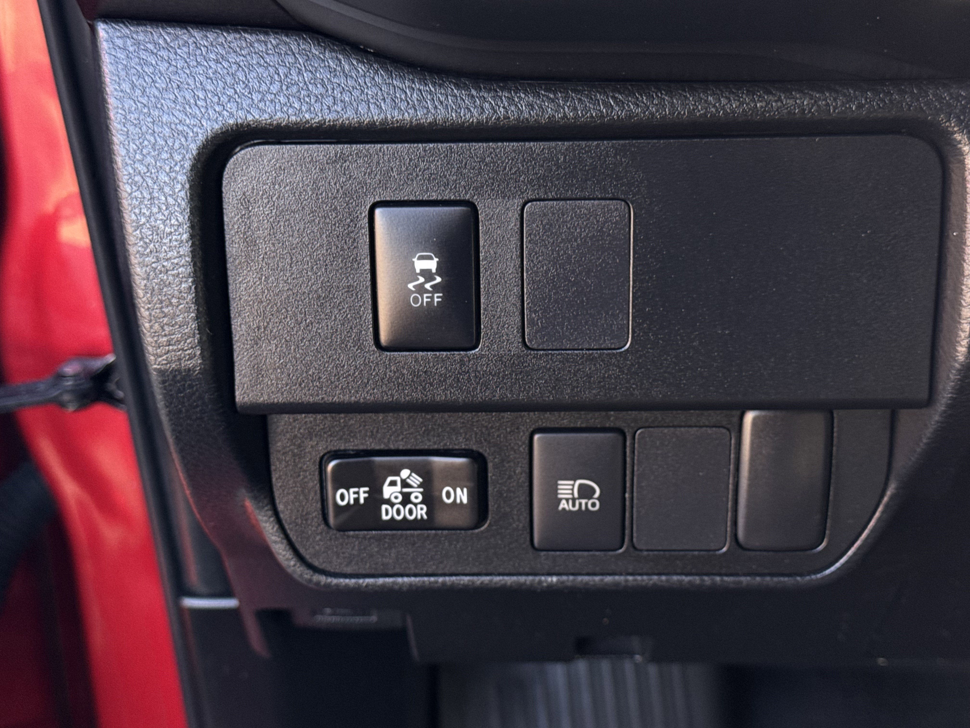 2021 Toyota Tacoma 2WD SR