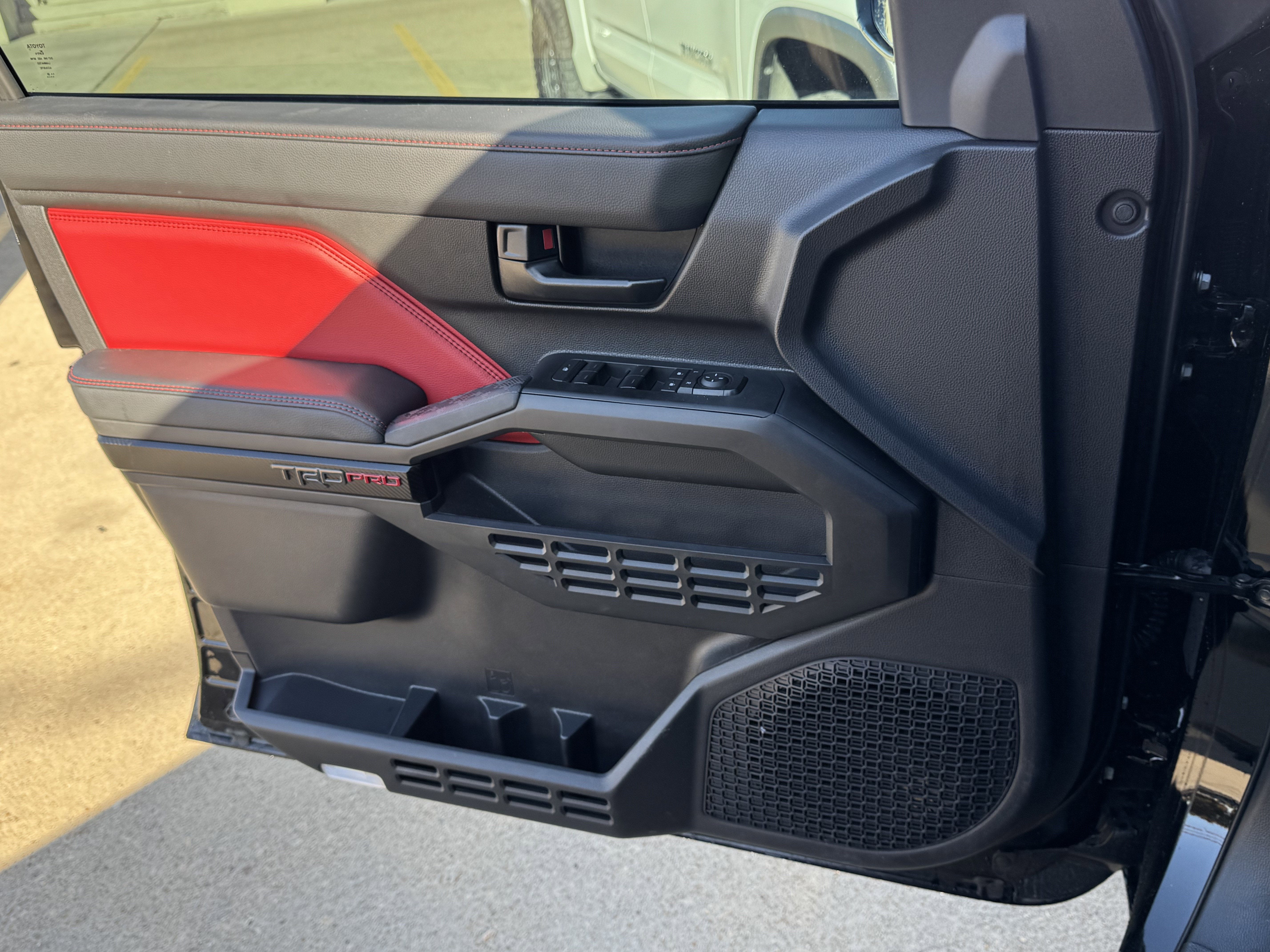 2025 Toyota Tacoma Hybrid TRD Pro