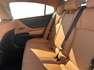2023 Lexus ES 350 Base