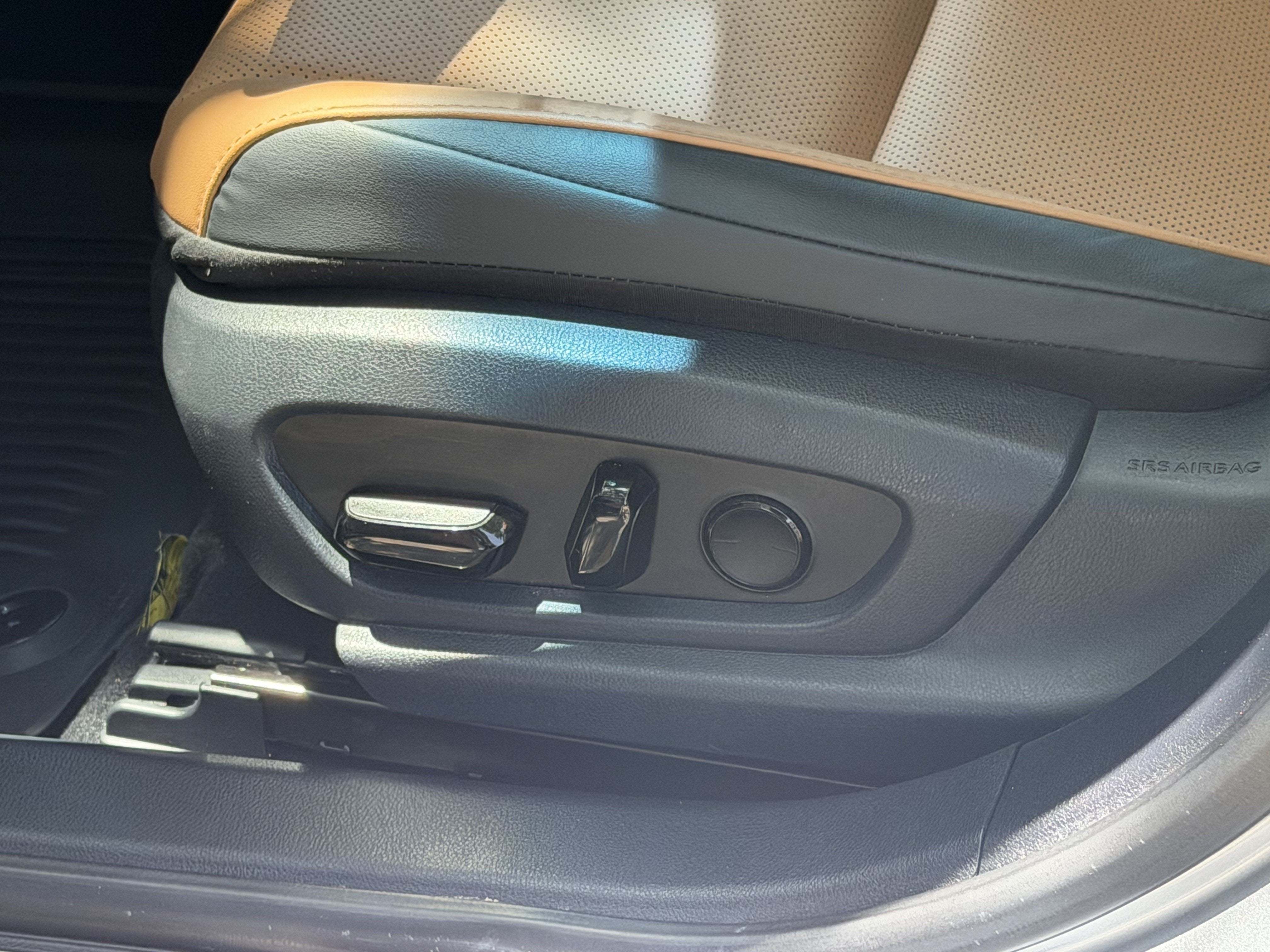 2023 Lexus ES 350 Base