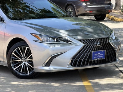 2023 Lexus ES 350 Base
