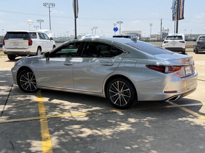 2023 Lexus ES 350 Base