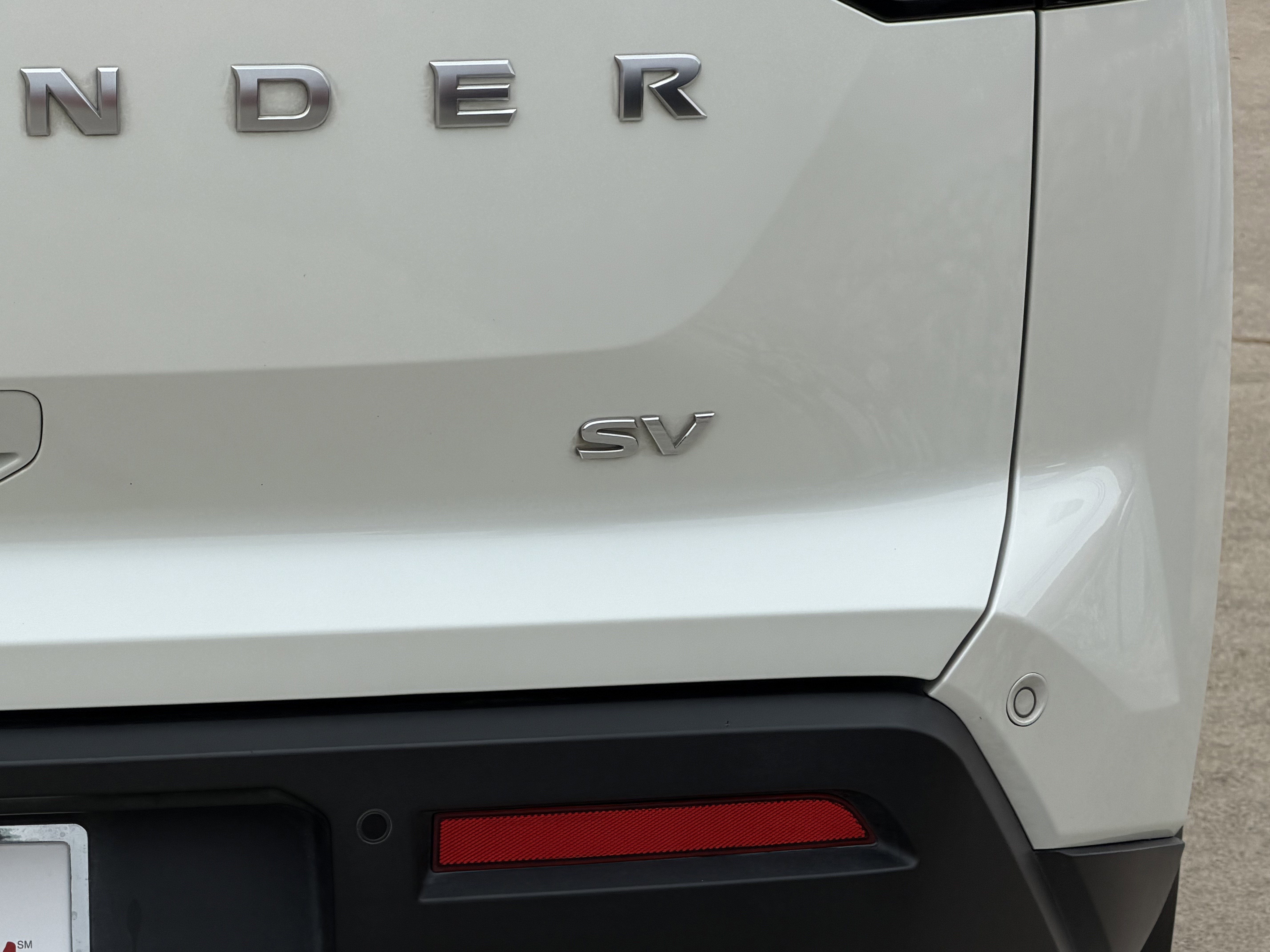 2024 Nissan Pathfinder SV
