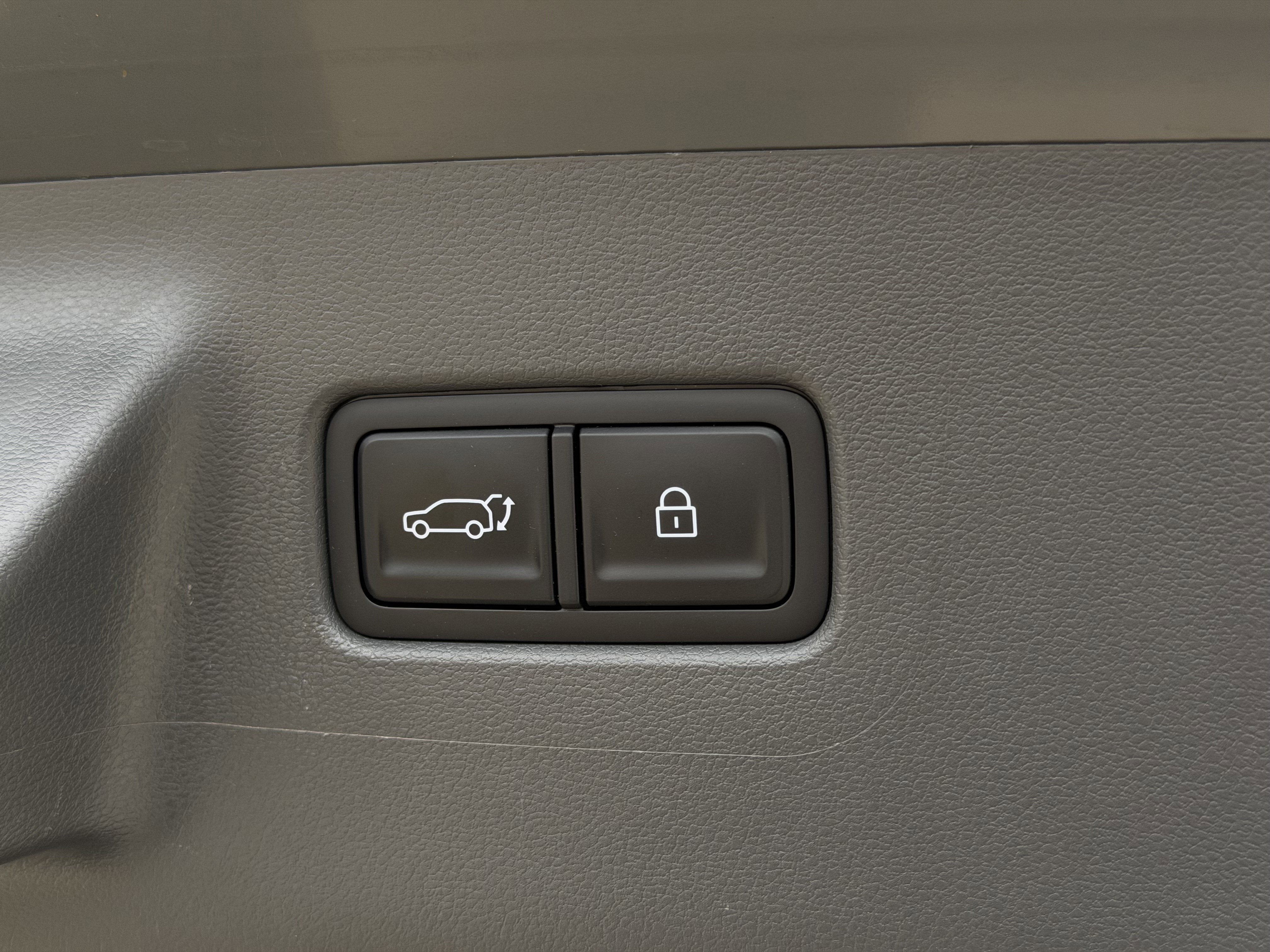 2024 Hyundai Santa Fe SE