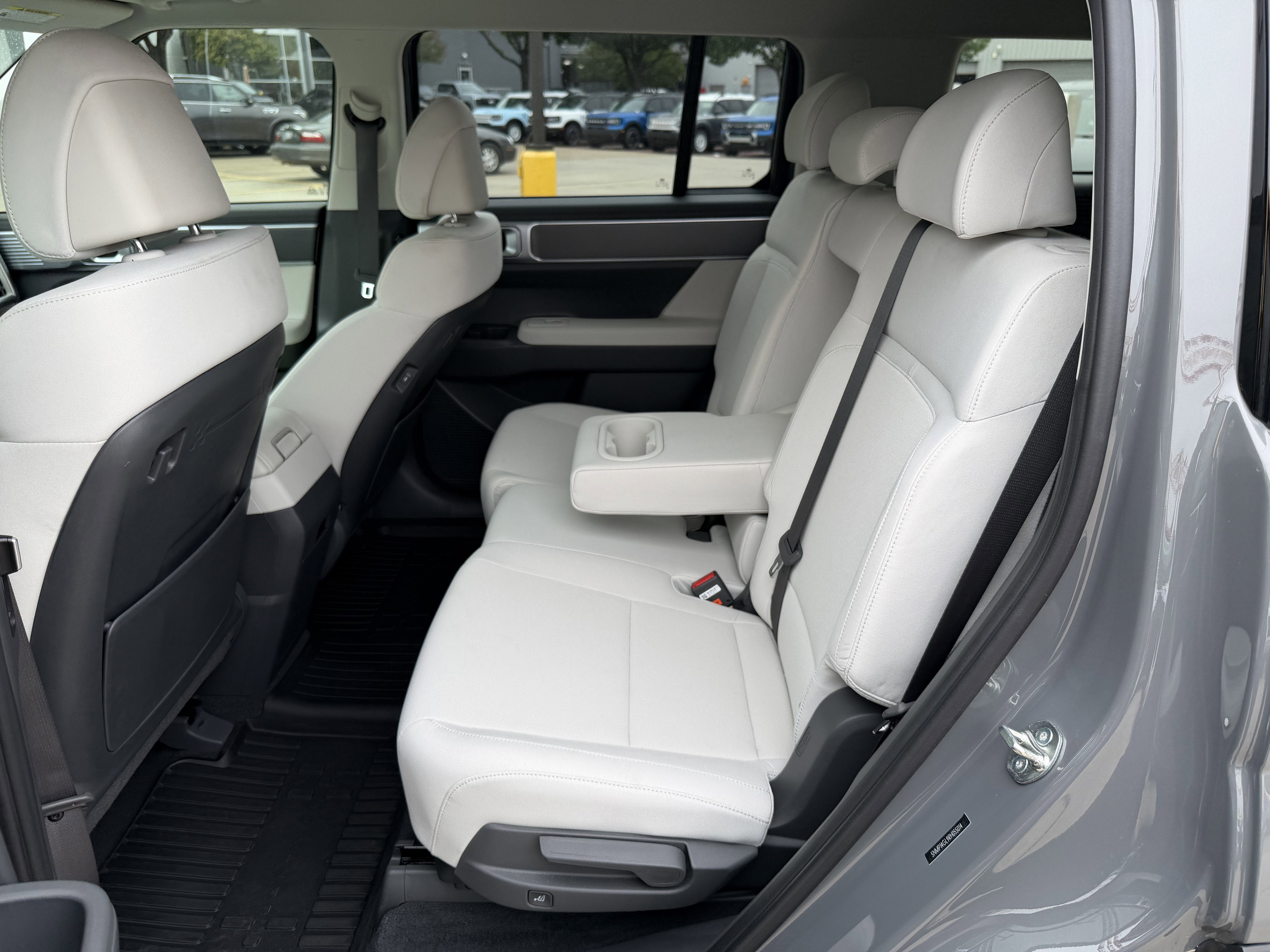 2024 Hyundai Santa Fe SE