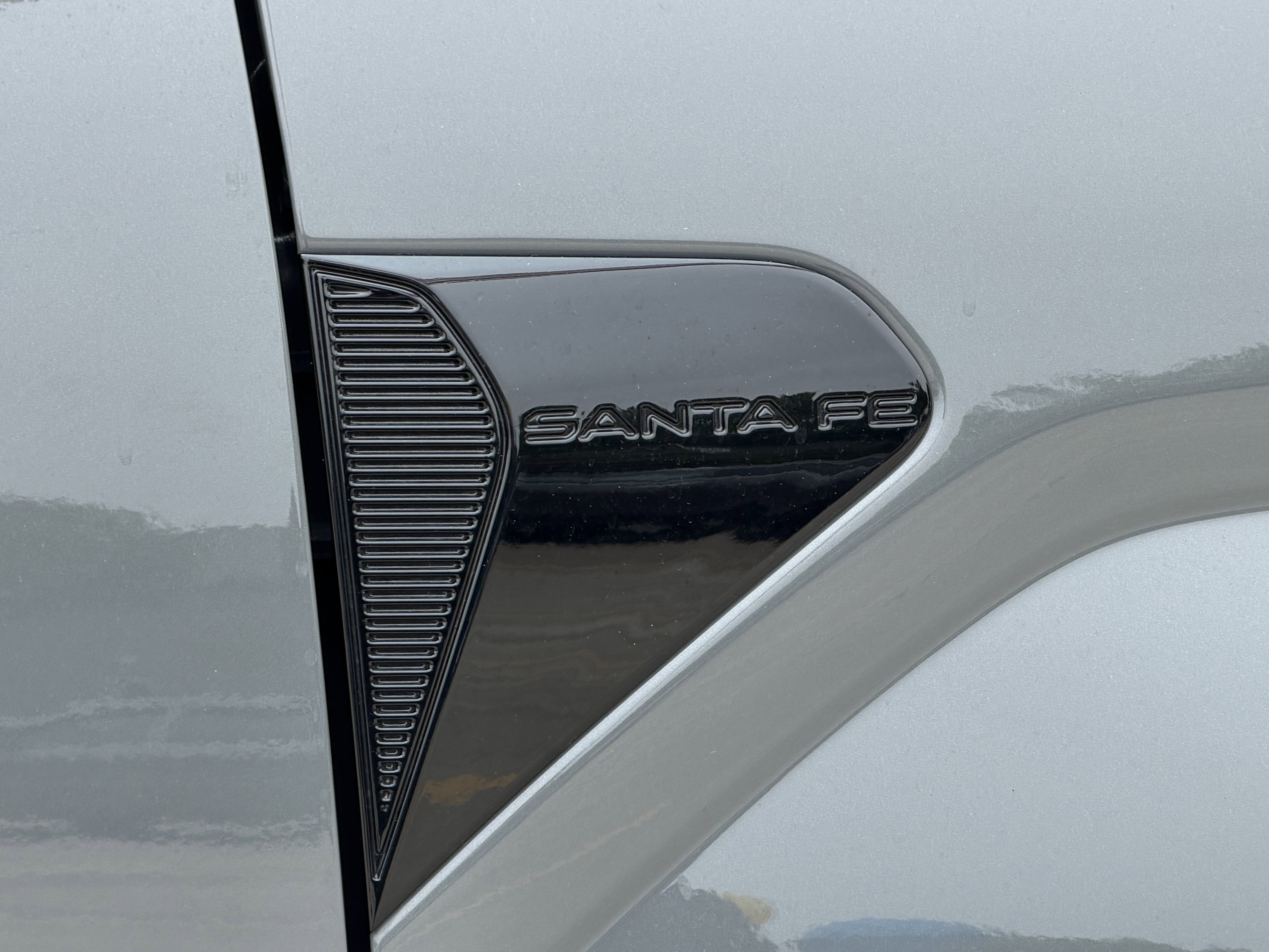2024 Hyundai Santa Fe SE