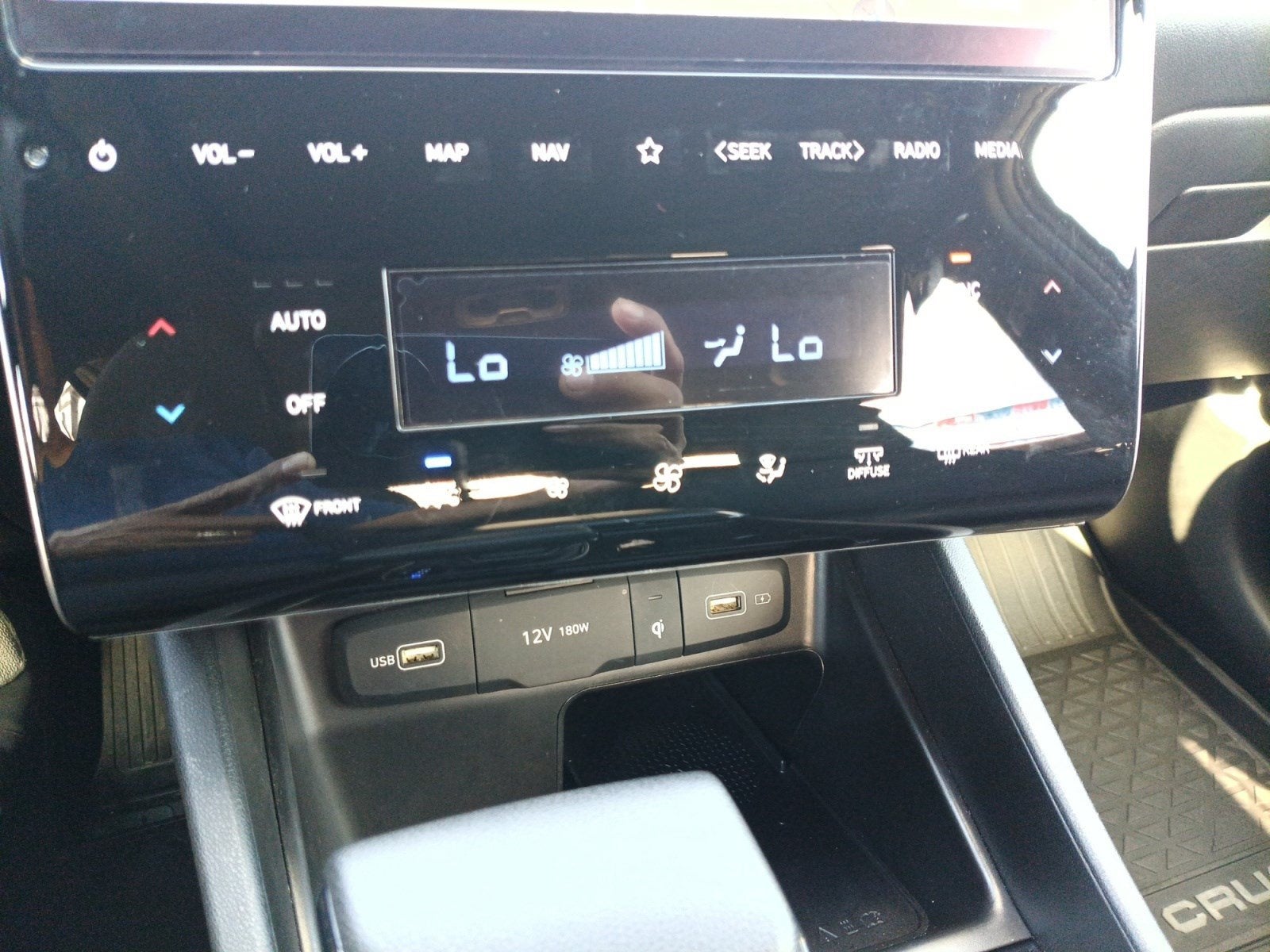 2024 Hyundai Santa Cruz 2.5L SEL