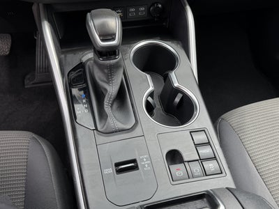 2025 Toyota Highlander LE