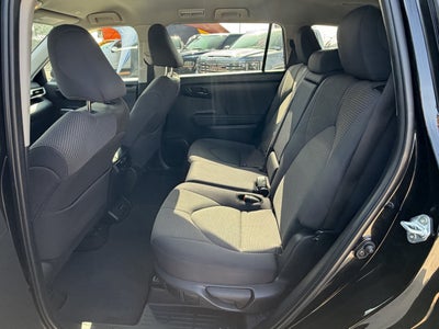 2025 Toyota Highlander LE