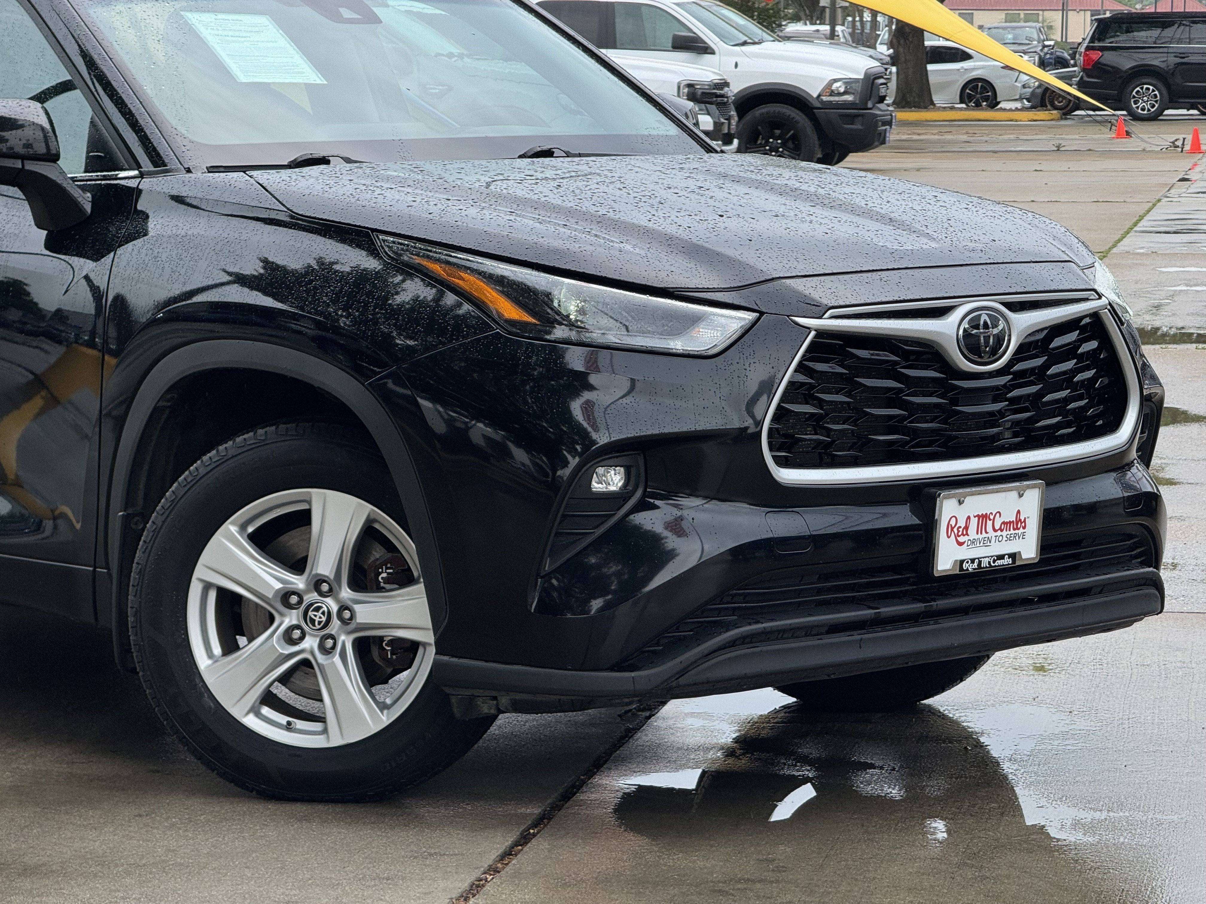 2024 Toyota Highlander LE