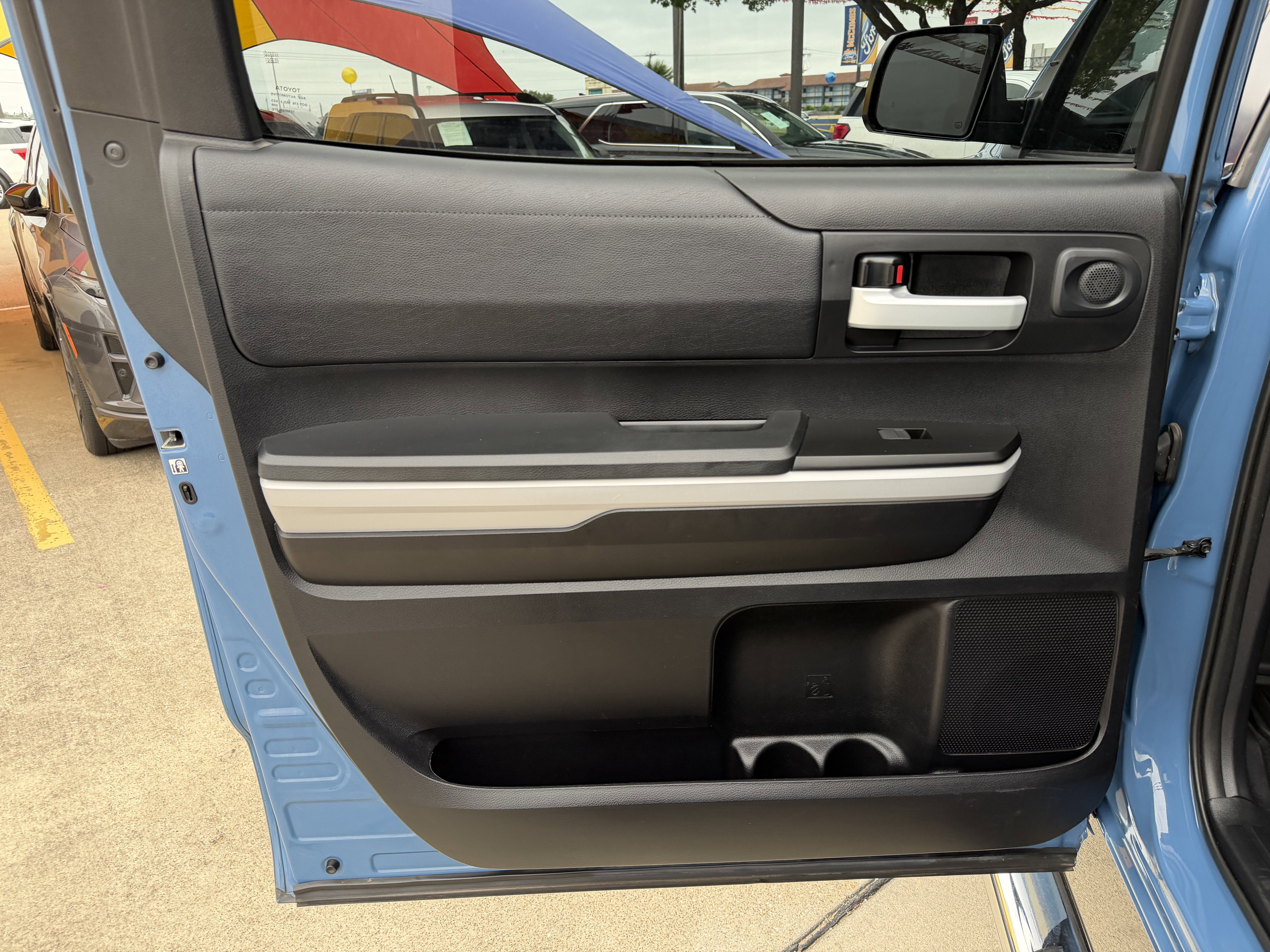 2019 Toyota Tundra SR5 5.7L V8